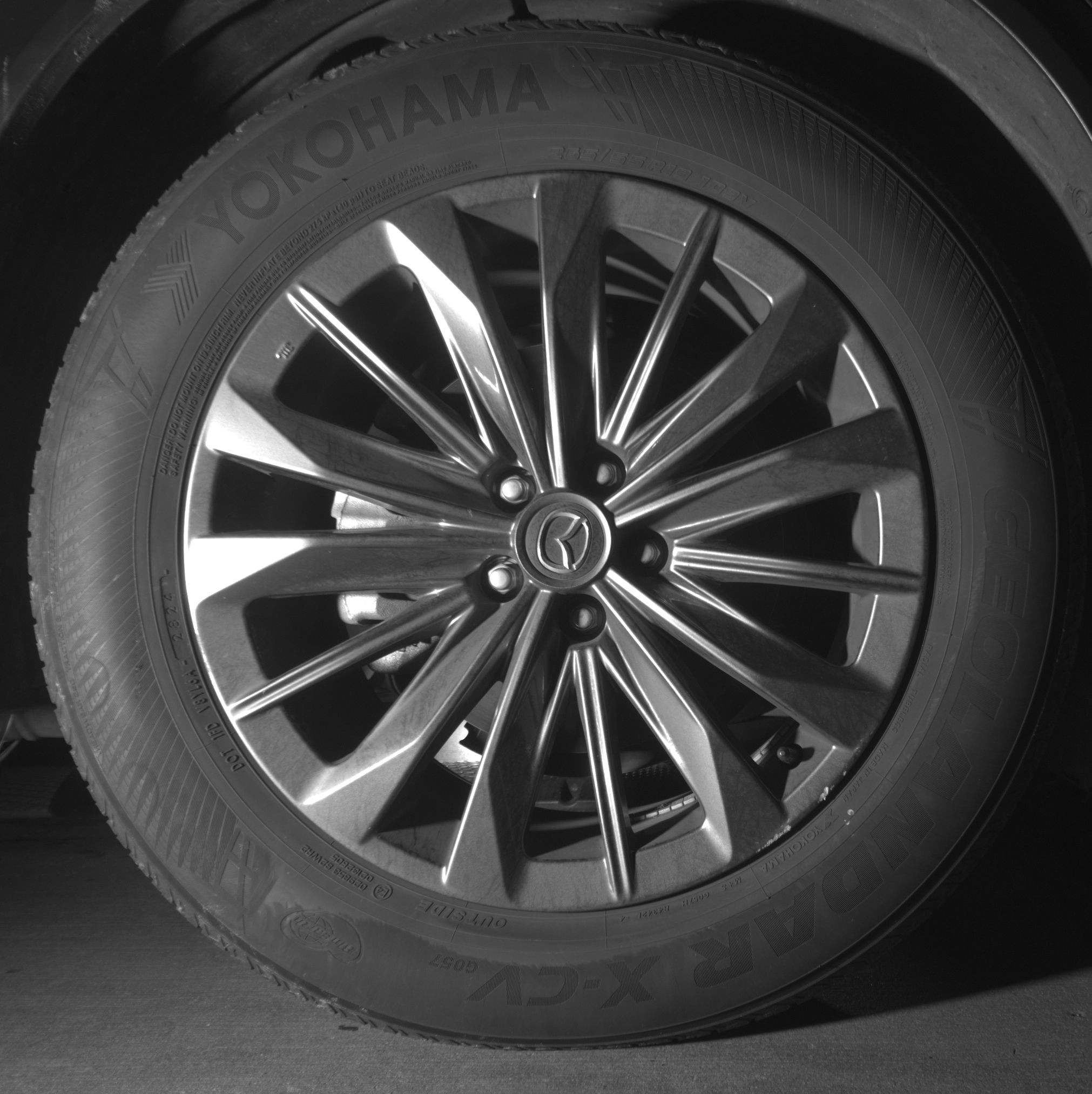 Thumbnail: 2025 Mazda CX-70 - 10