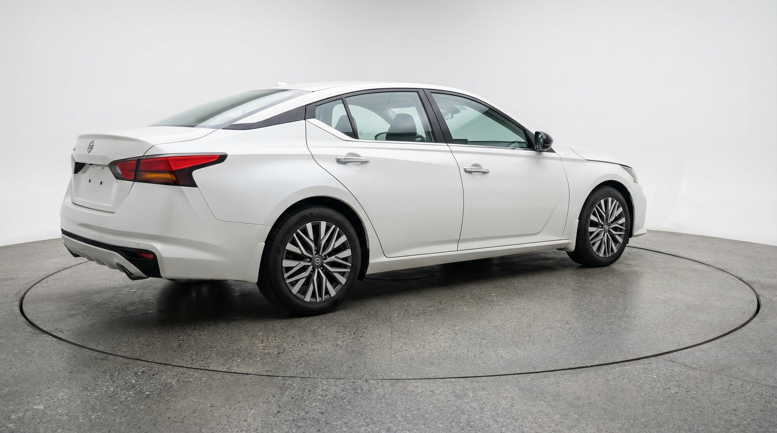 Thumbnail: 2025 Nissan Altima - 7