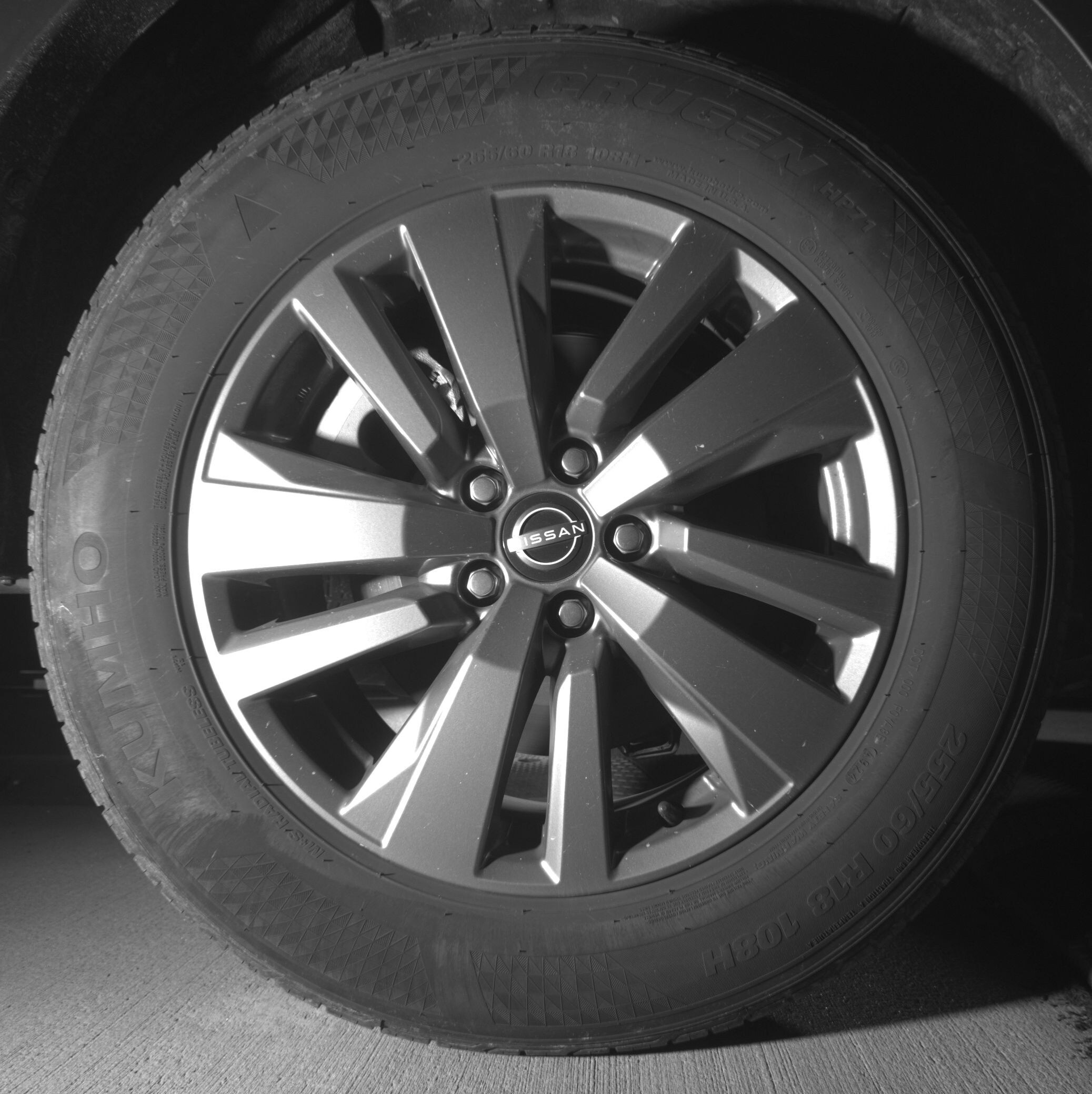 Thumbnail: 2025 Nissan Pathfinder - 12