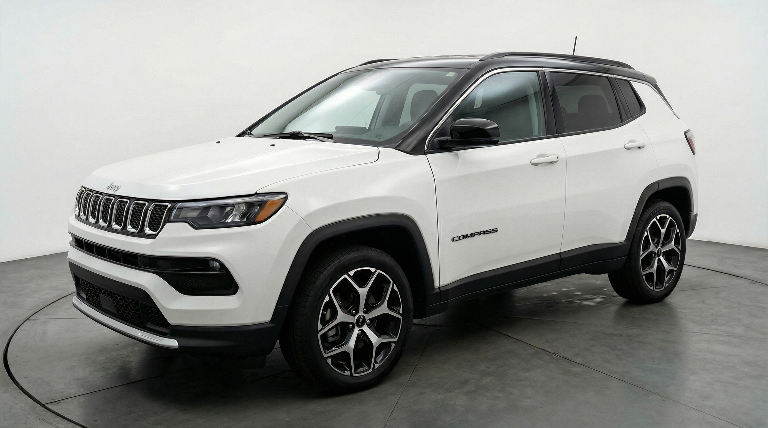Thumbnail: 2025 Jeep Compass - 3