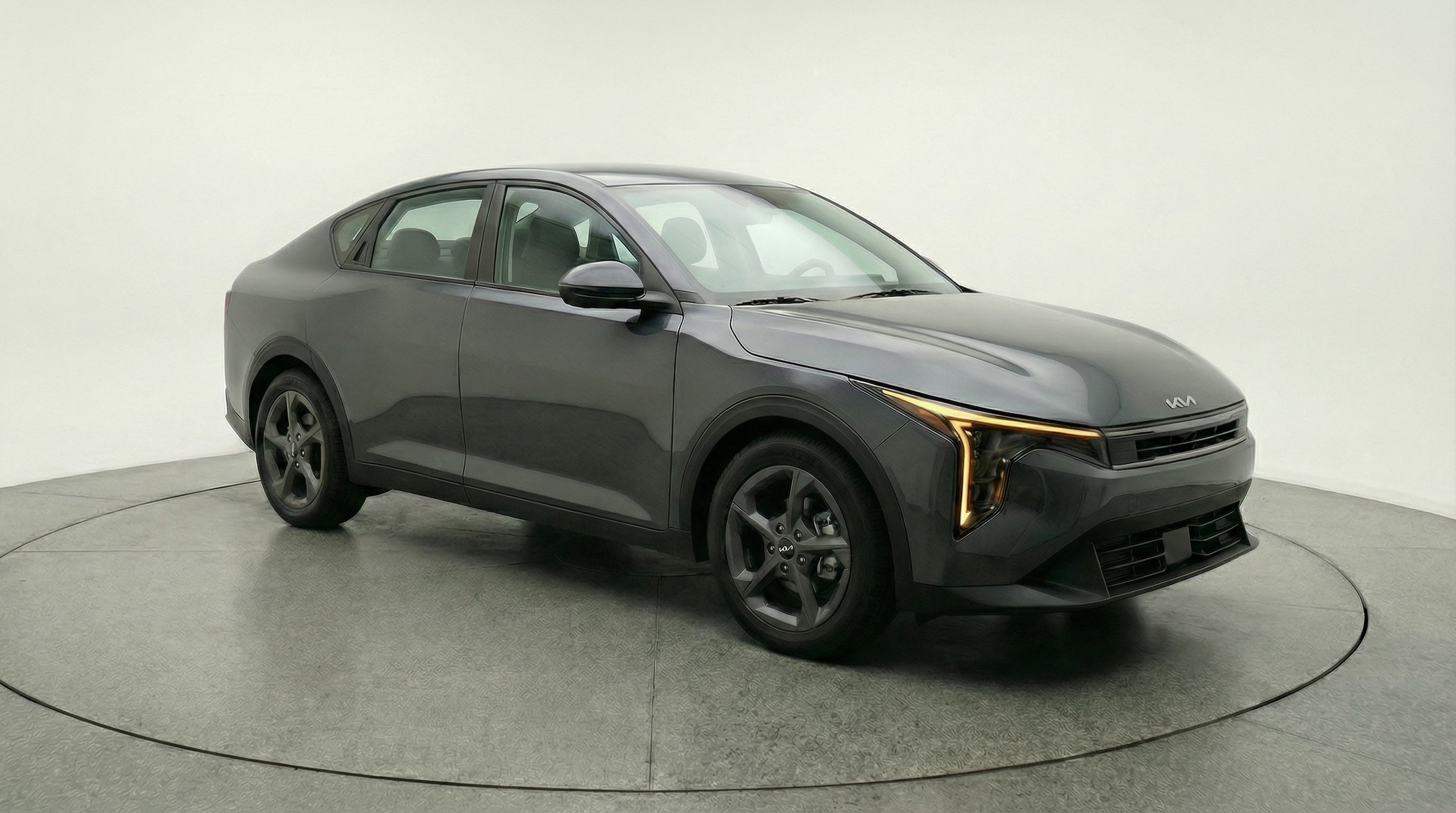 Thumbnail: 2025 Kia K4 - 1