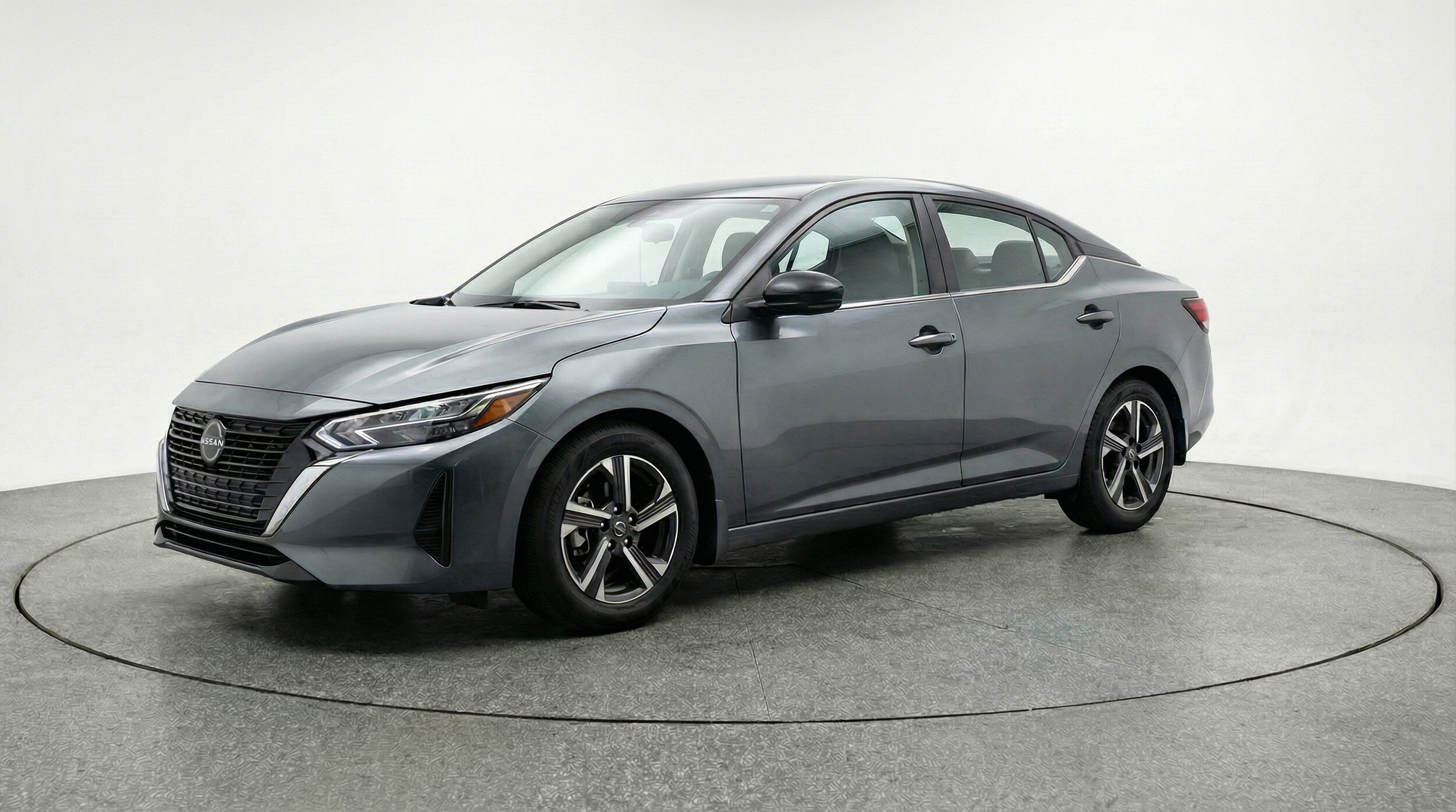 Thumbnail: 2025 Nissan Sentra - 3