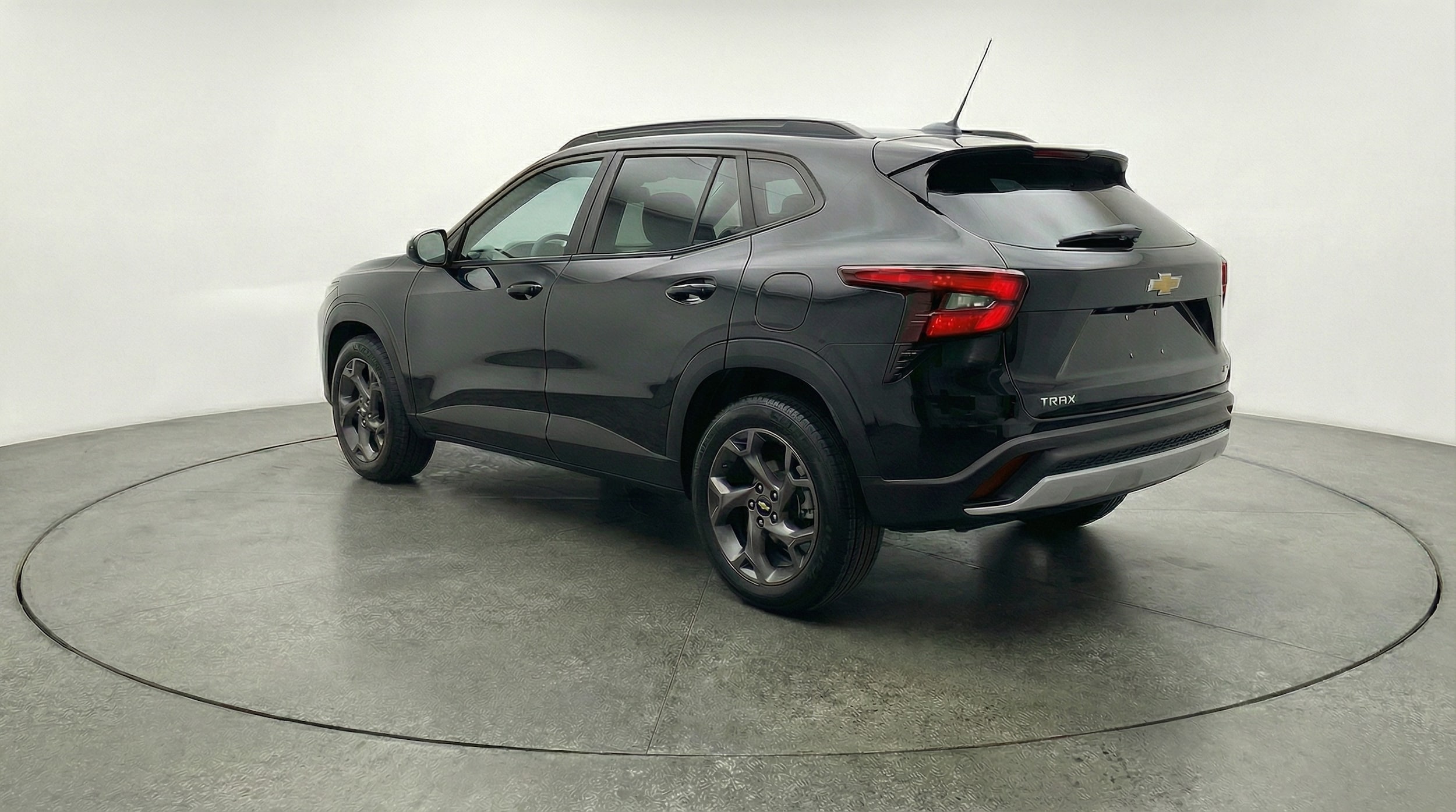 Thumbnail: 2025 Chevrolet Trax - 5