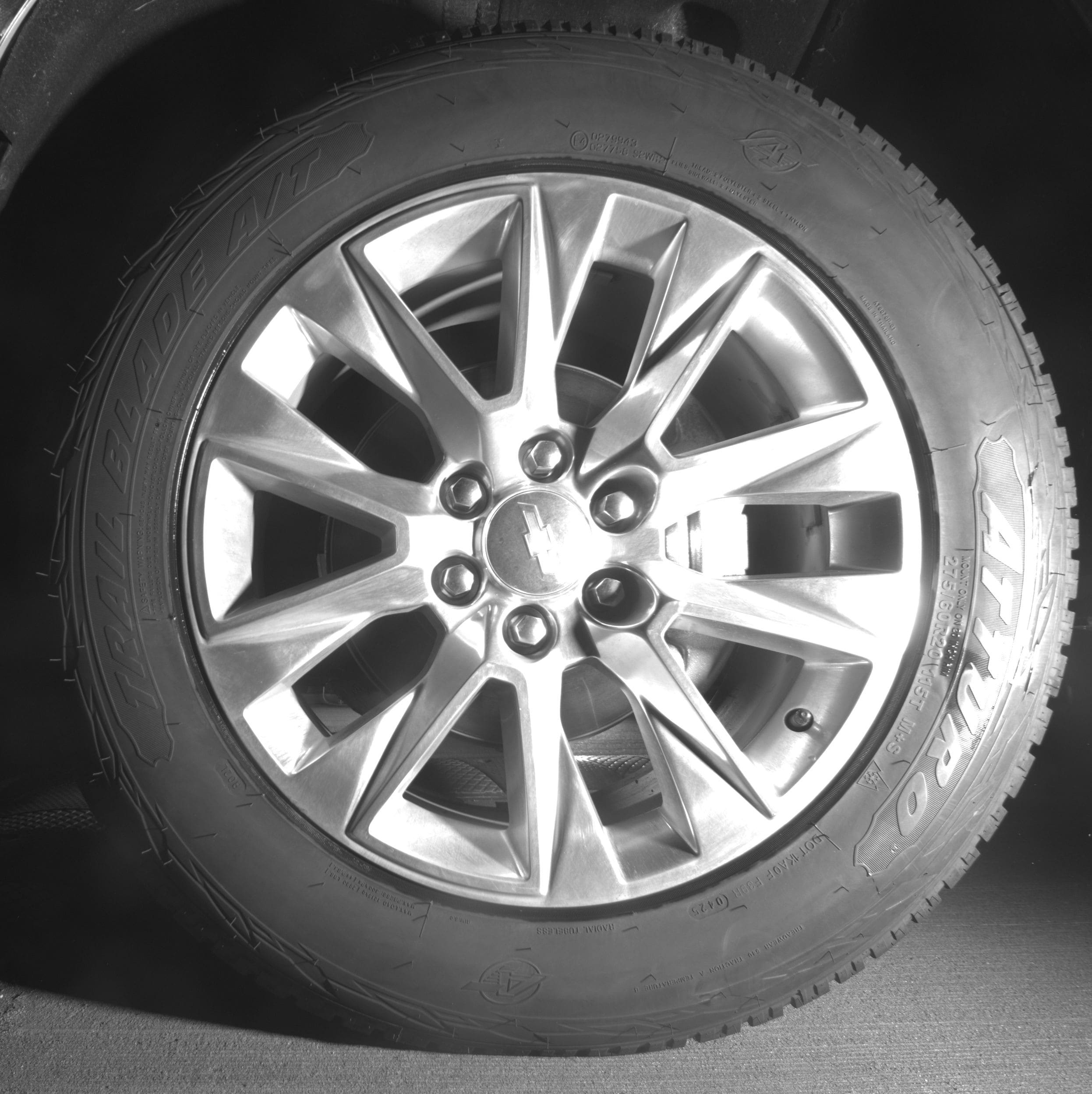 Thumbnail: 2023 Chevrolet Suburban - 9