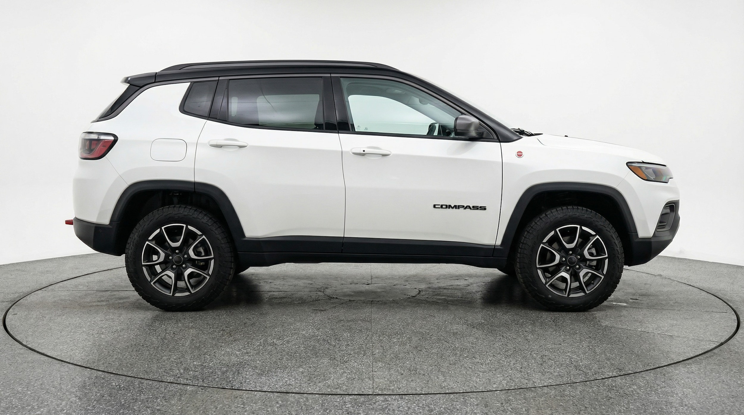 Thumbnail: 2025 Jeep Compass - 8