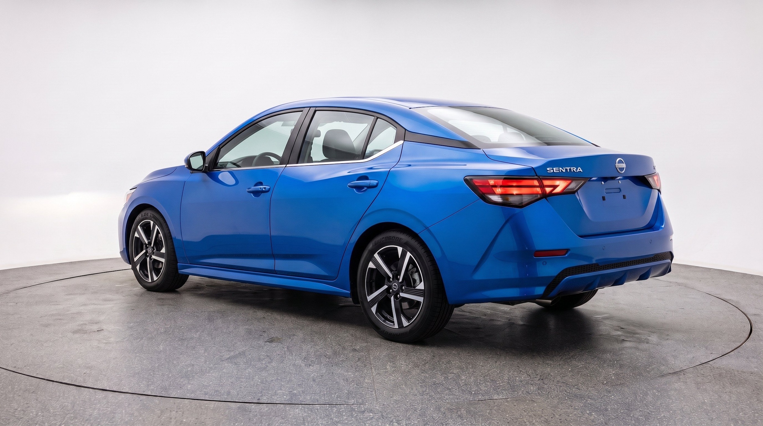 Thumbnail: 2025 Nissan Sentra - 6