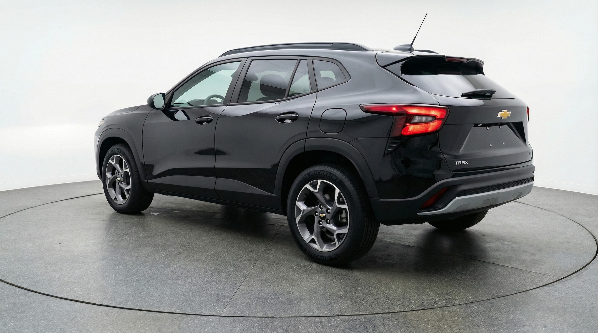 Thumbnail: 2025 Chevrolet Trax - 5