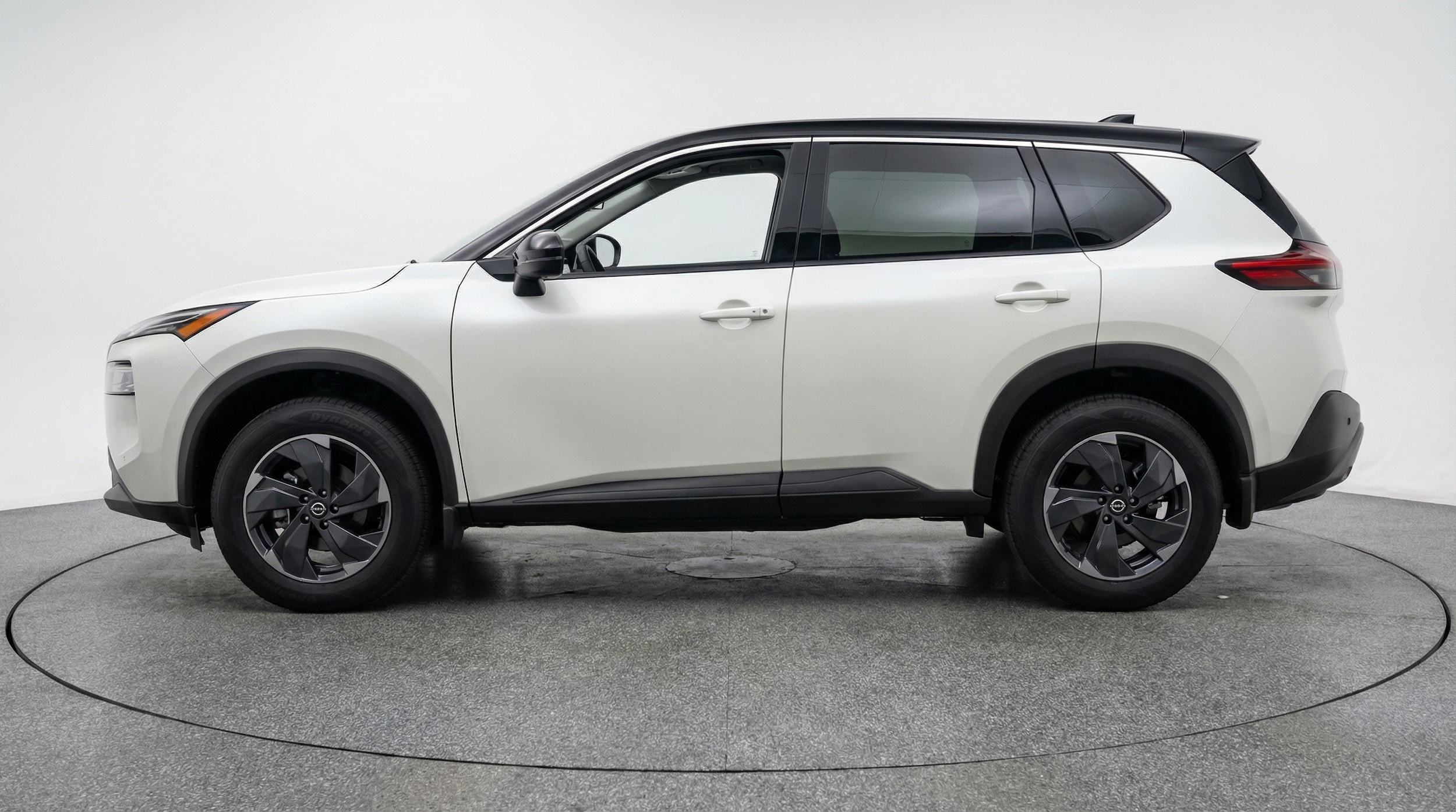 Thumbnail: 2025 Nissan Rogue - 4