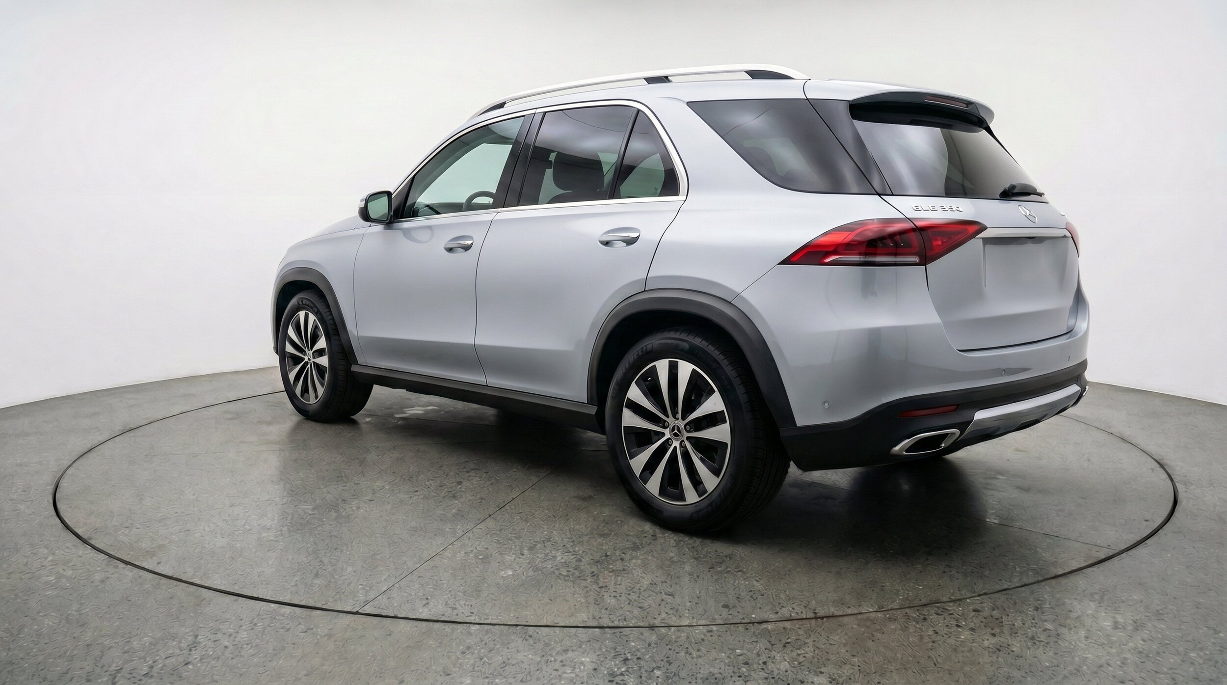 Thumbnail: 2026 Mercedes-Benz GLE - 6