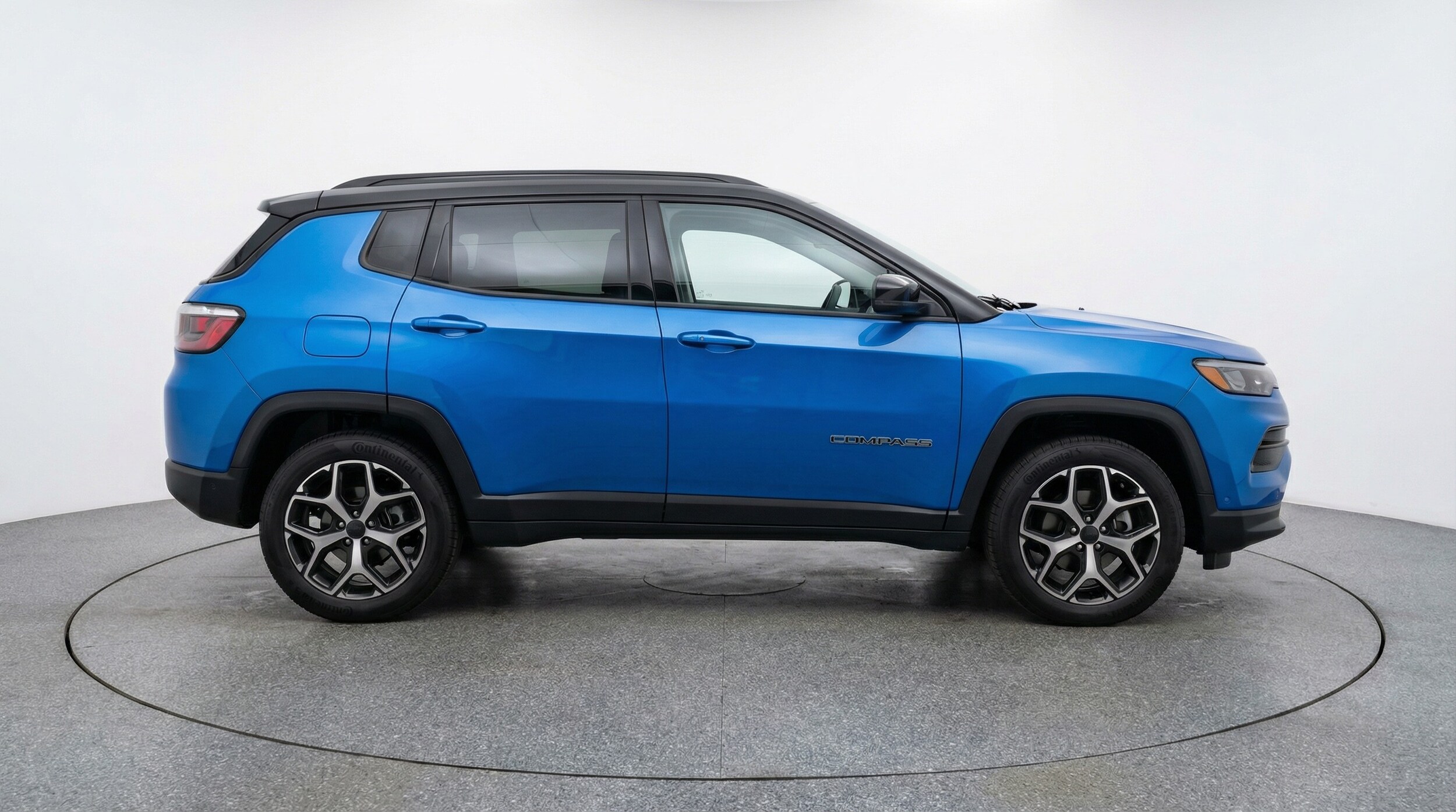 Thumbnail: 2025 Jeep Compass - 8