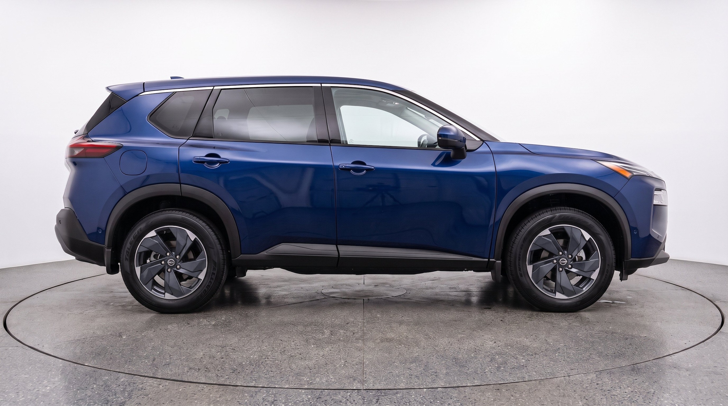 Thumbnail: 2025 Nissan Rogue - 11