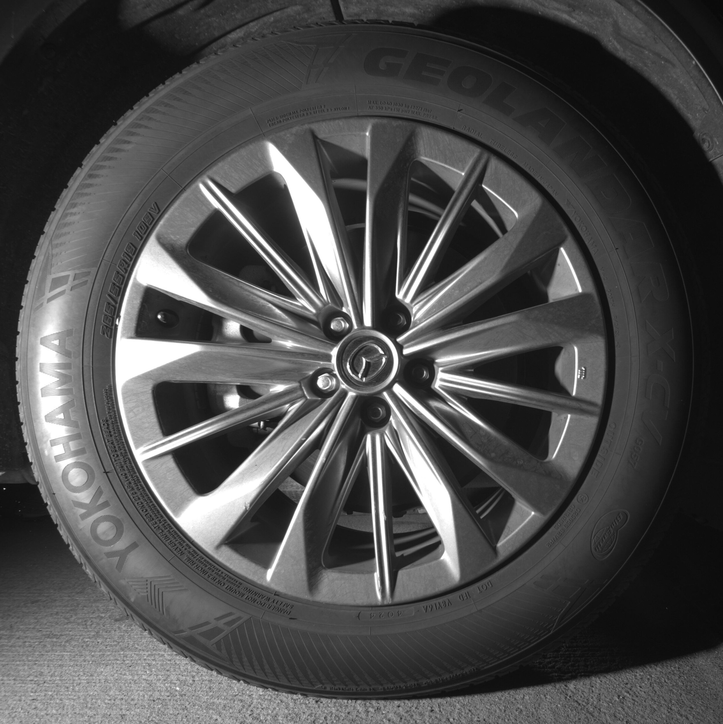 Thumbnail: 2025 Mazda CX-90 - 10