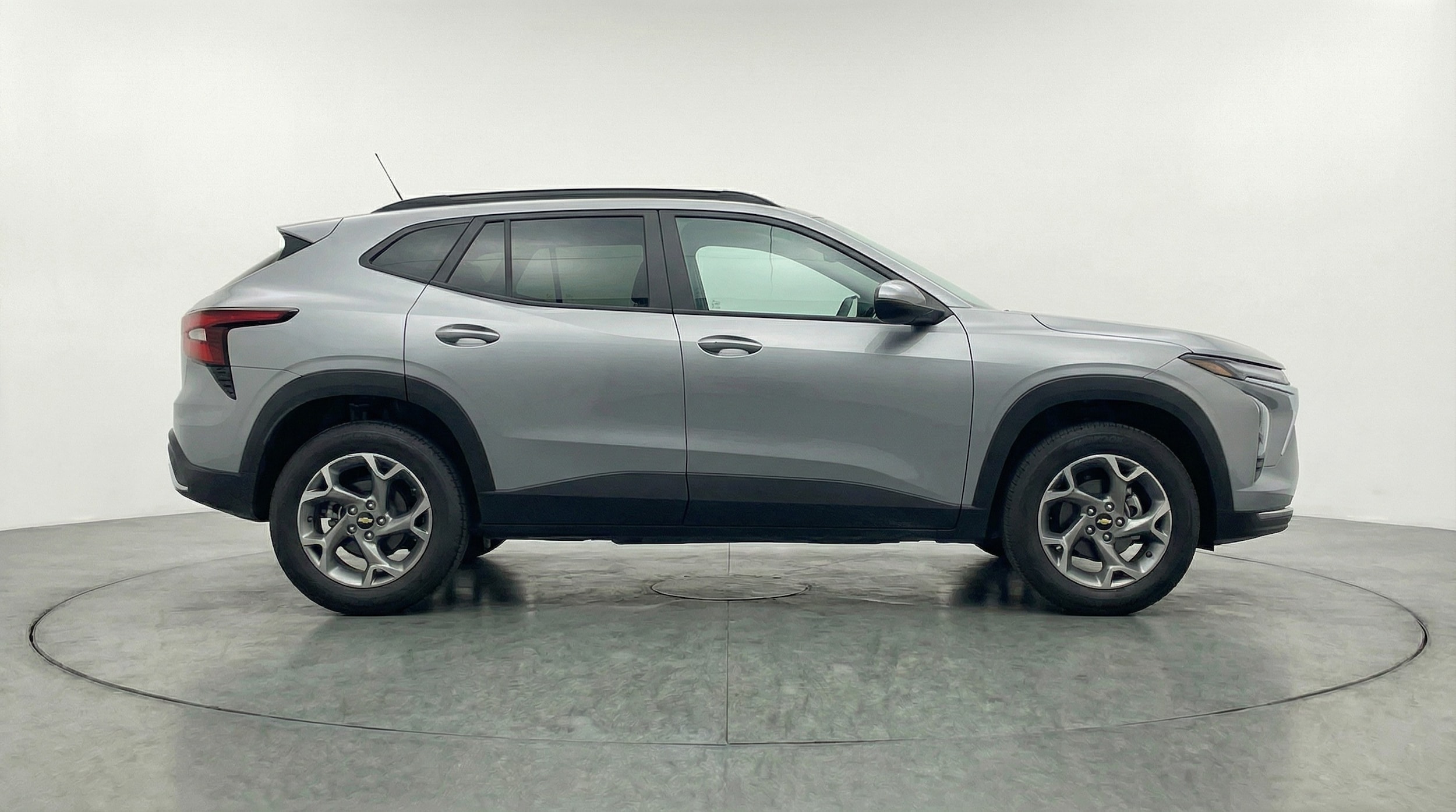 Thumbnail: 2025 Chevrolet Trax - 8