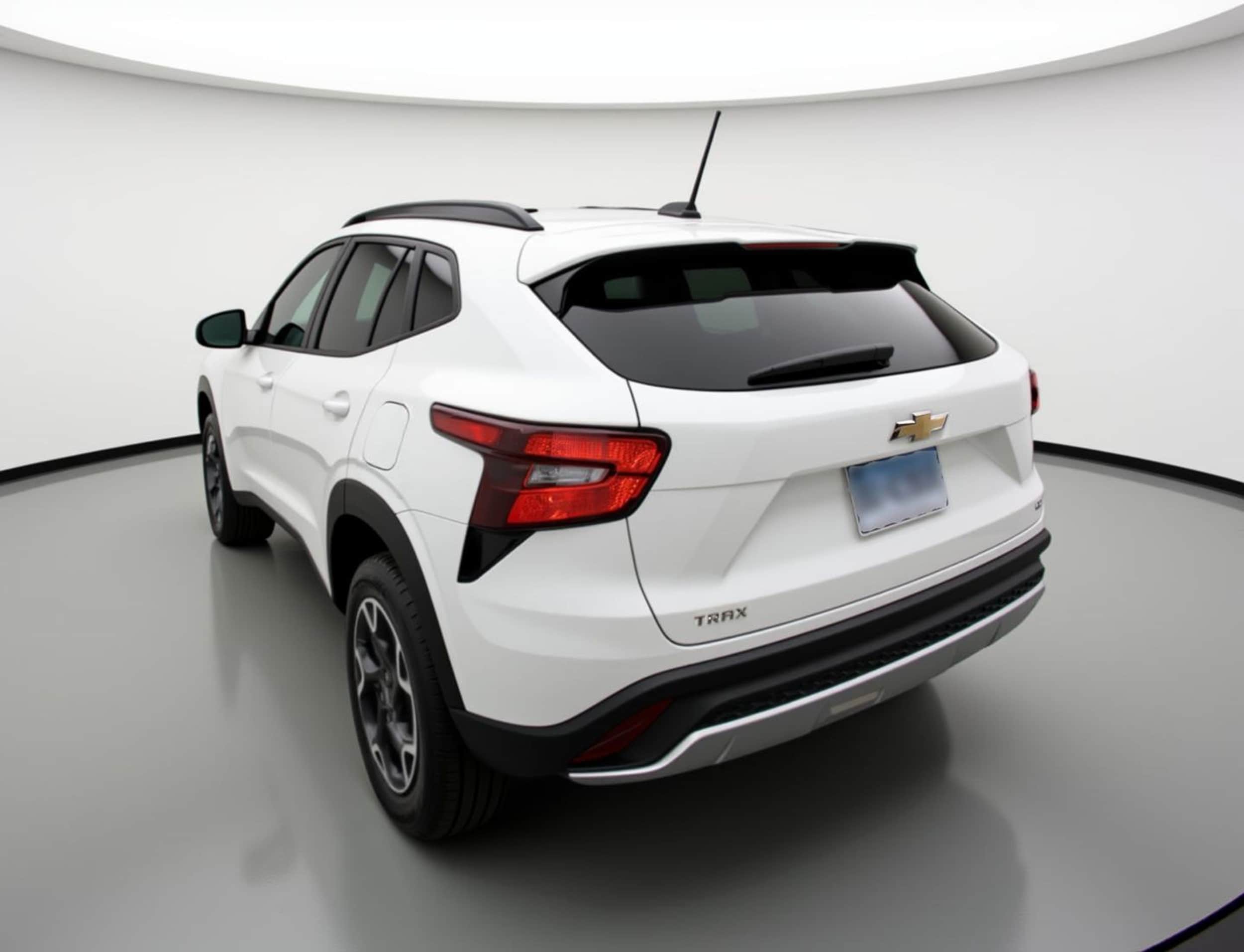 Thumbnail: 2025 Chevrolet Trax - 5