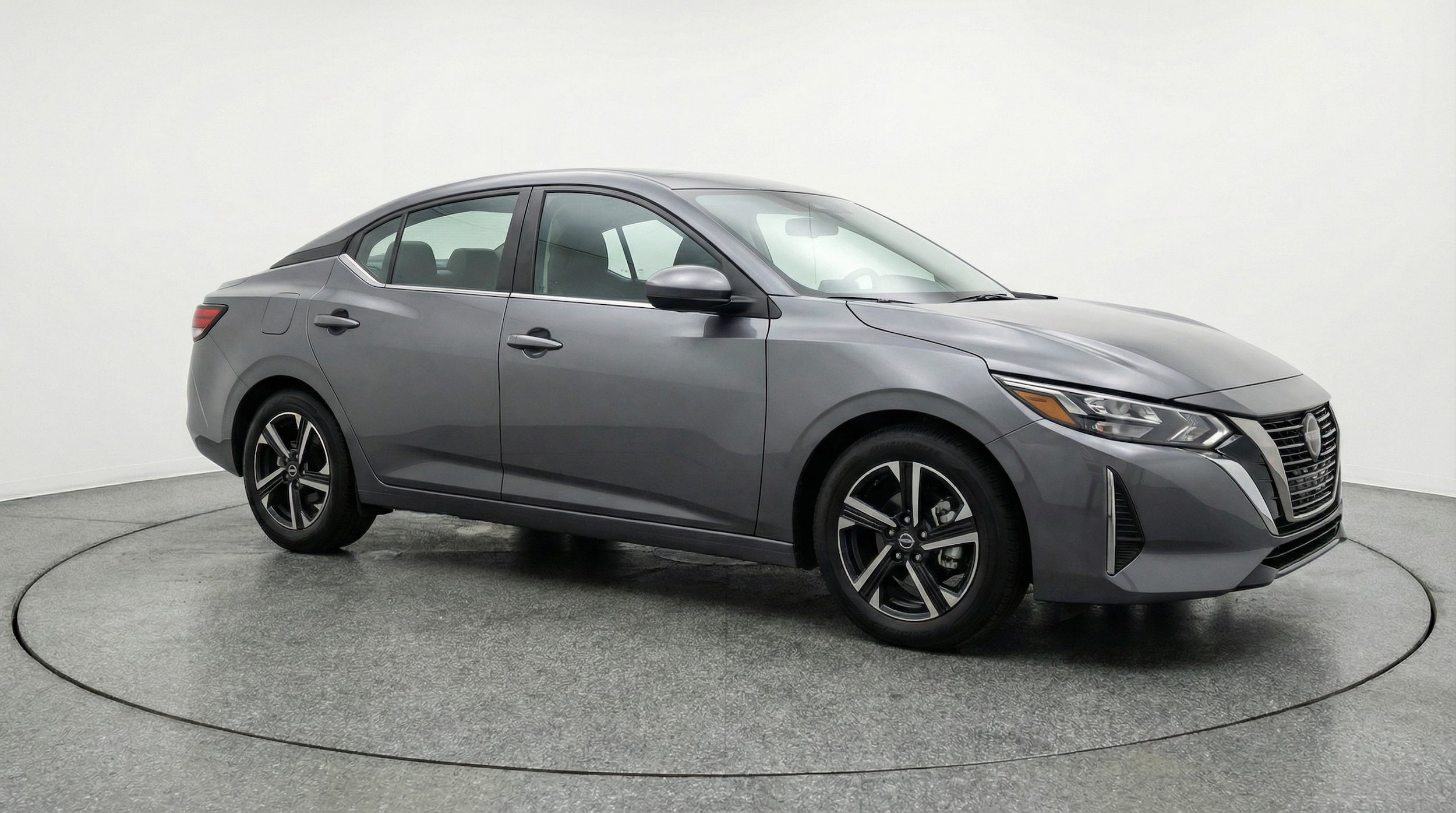 Thumbnail: 2025 Nissan Sentra - 1