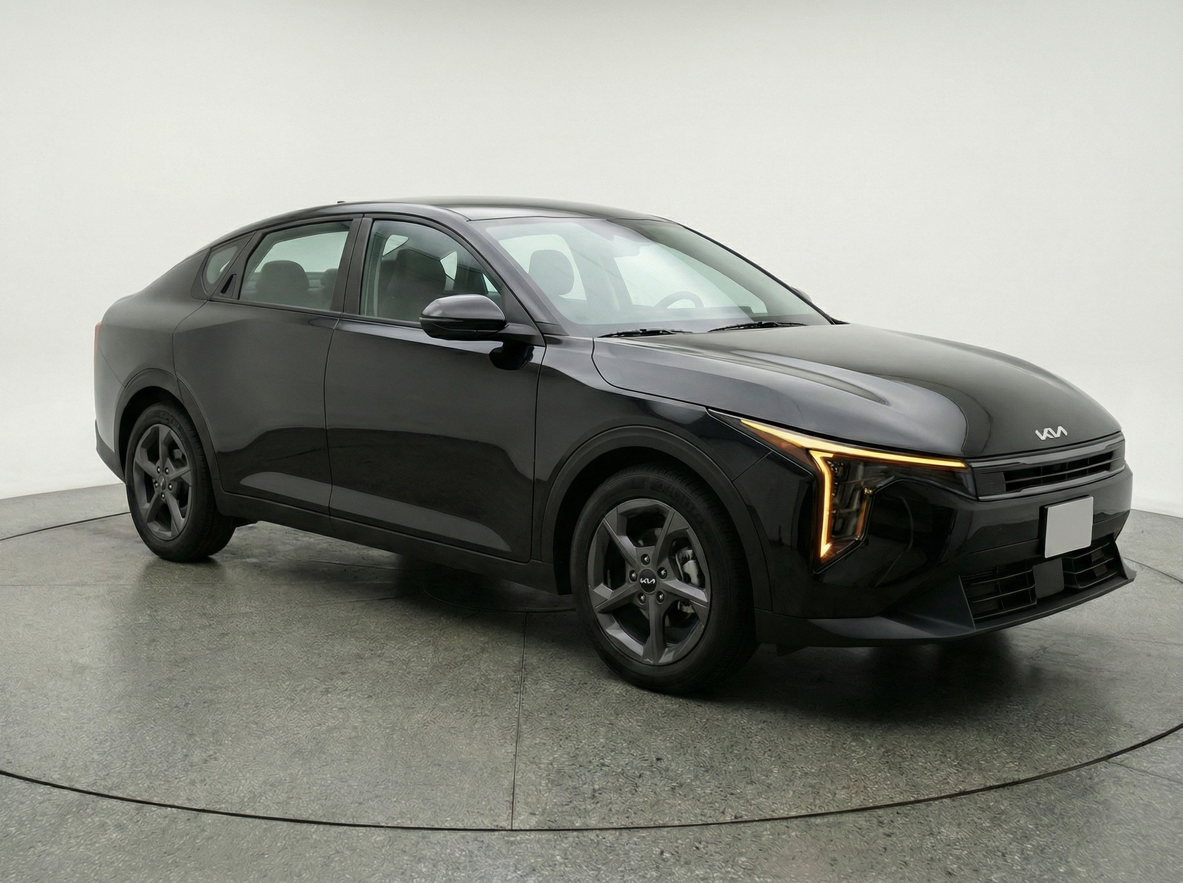 Thumbnail: 2025 Kia K4 - 1