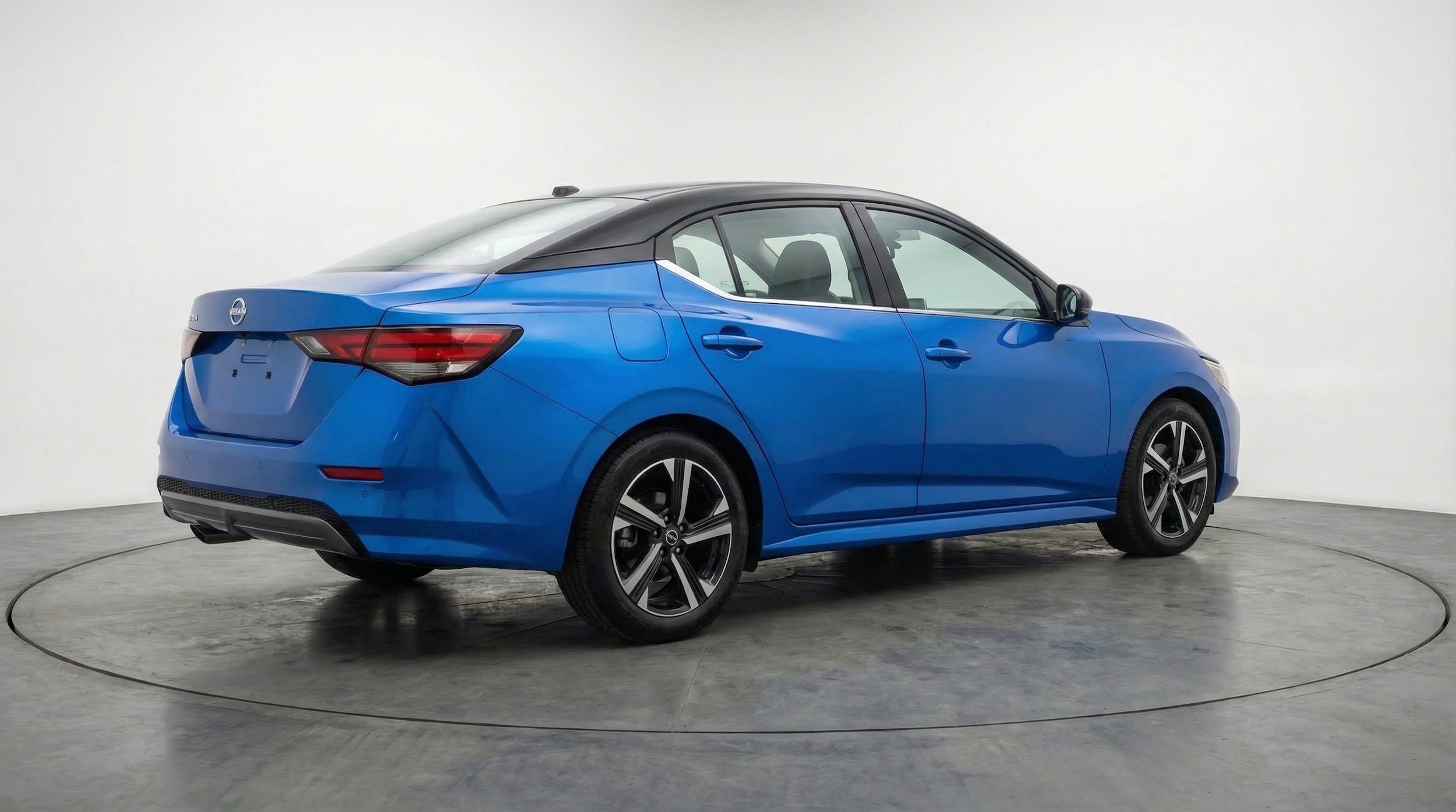 Thumbnail: 2025 Nissan Sentra - 9