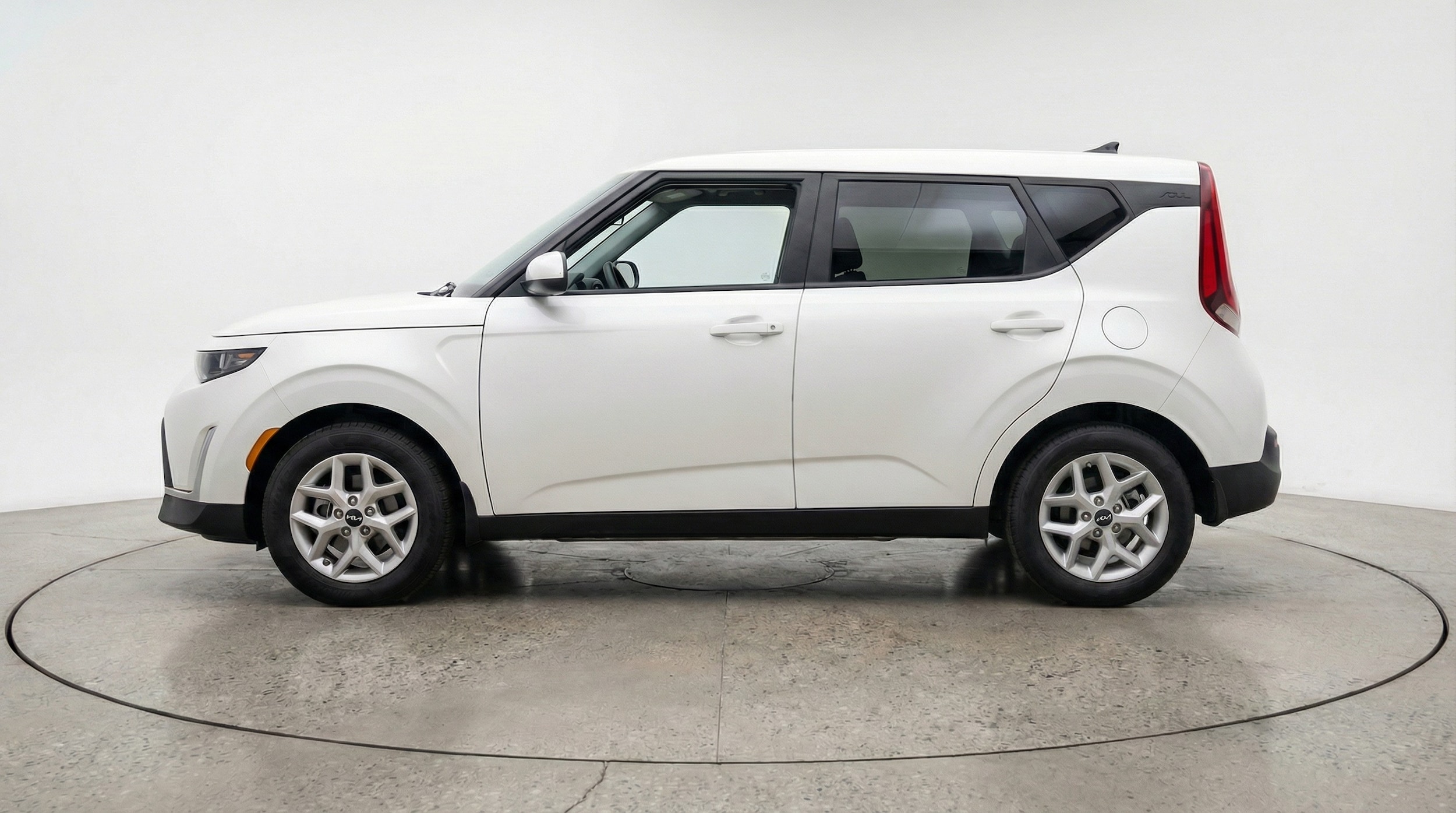 Thumbnail: 2025 Kia Soul - 4