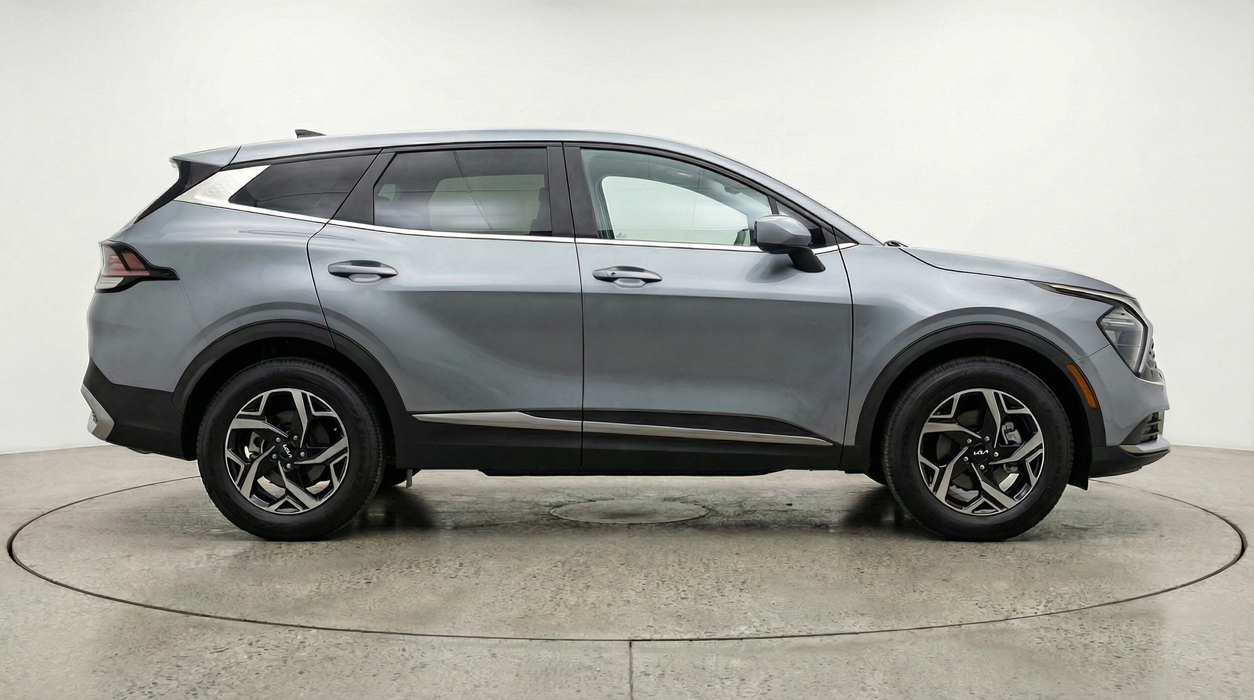 Thumbnail: 2025 Kia Sportage - 8