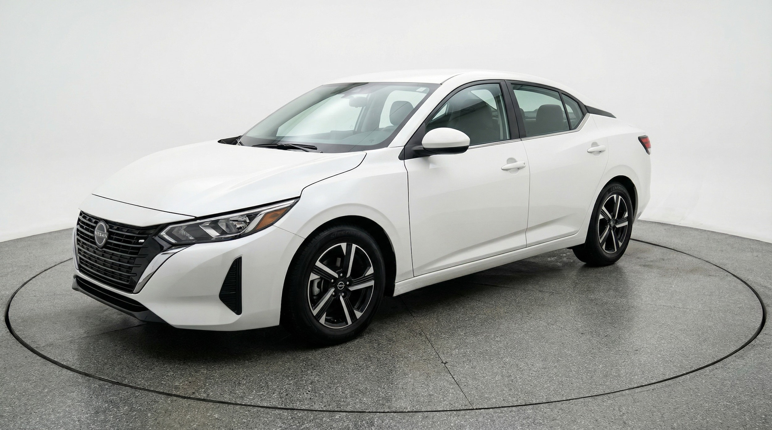 Thumbnail: 2025 Nissan Sentra - 3