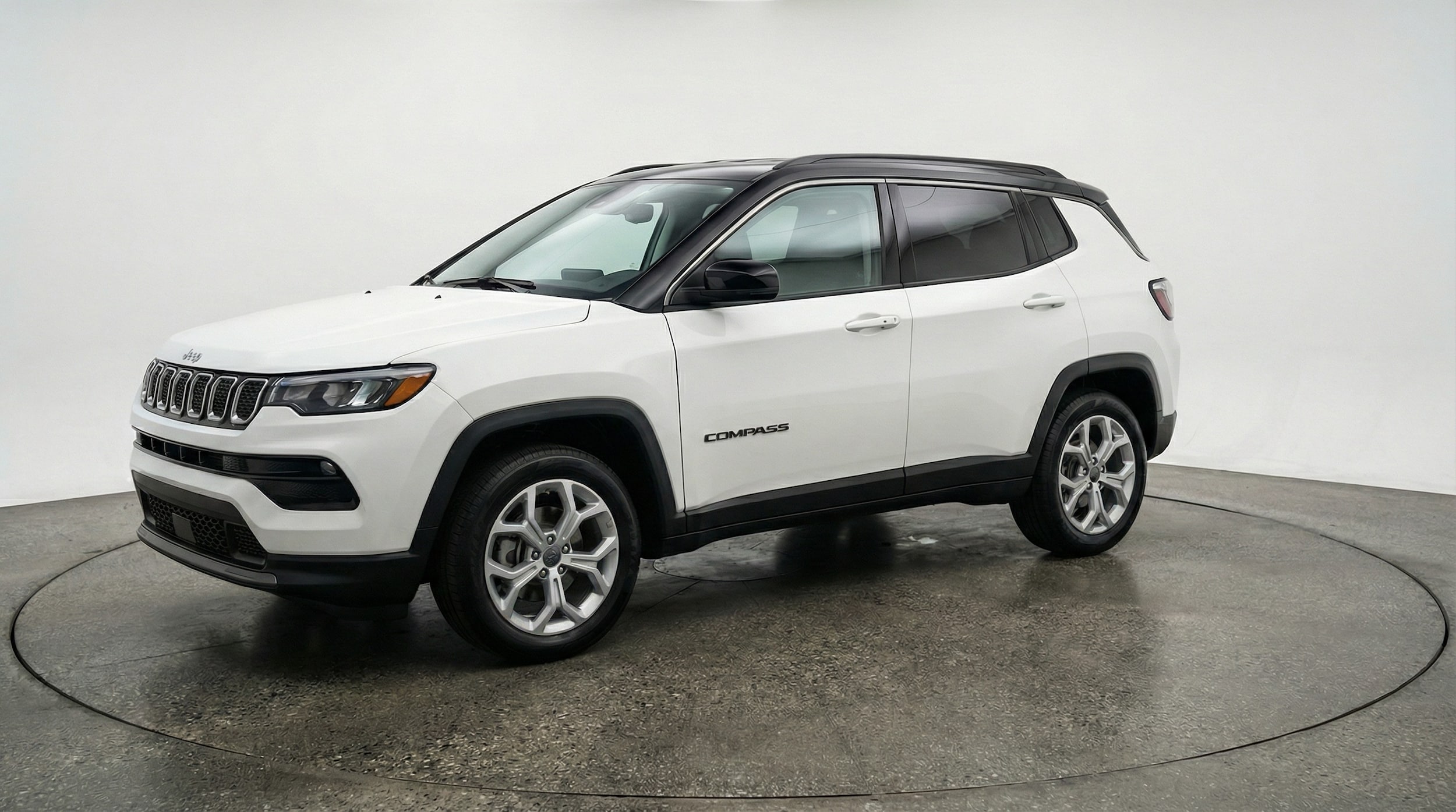 Thumbnail: 2025 Jeep Compass - 3