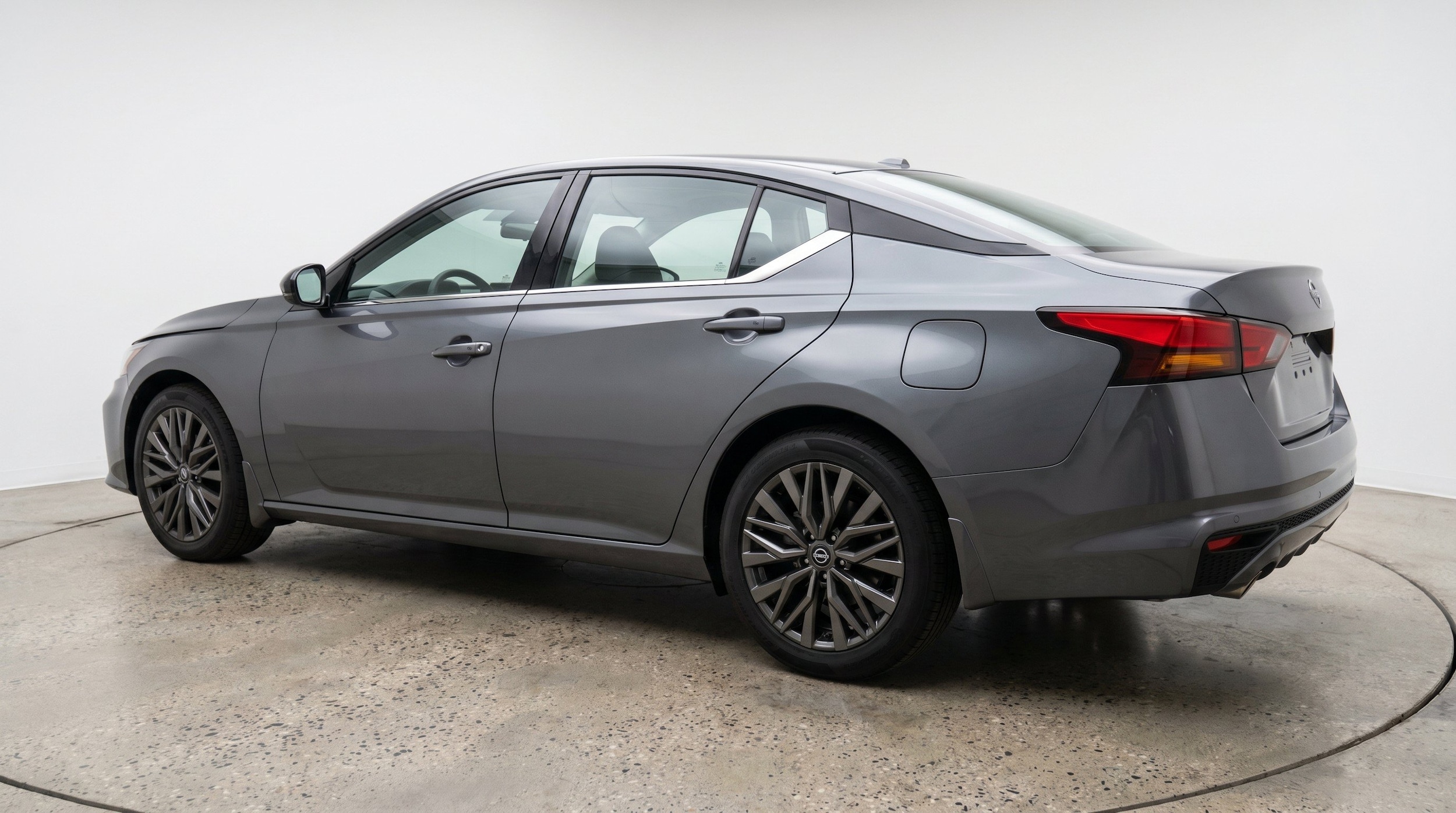 Thumbnail: 2025 Nissan Altima - 6