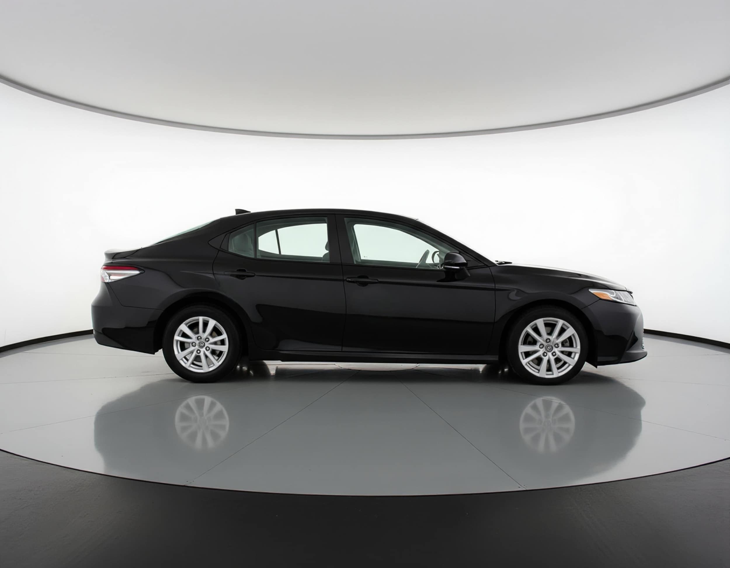 Thumbnail: 2025 Toyota Camry - 8