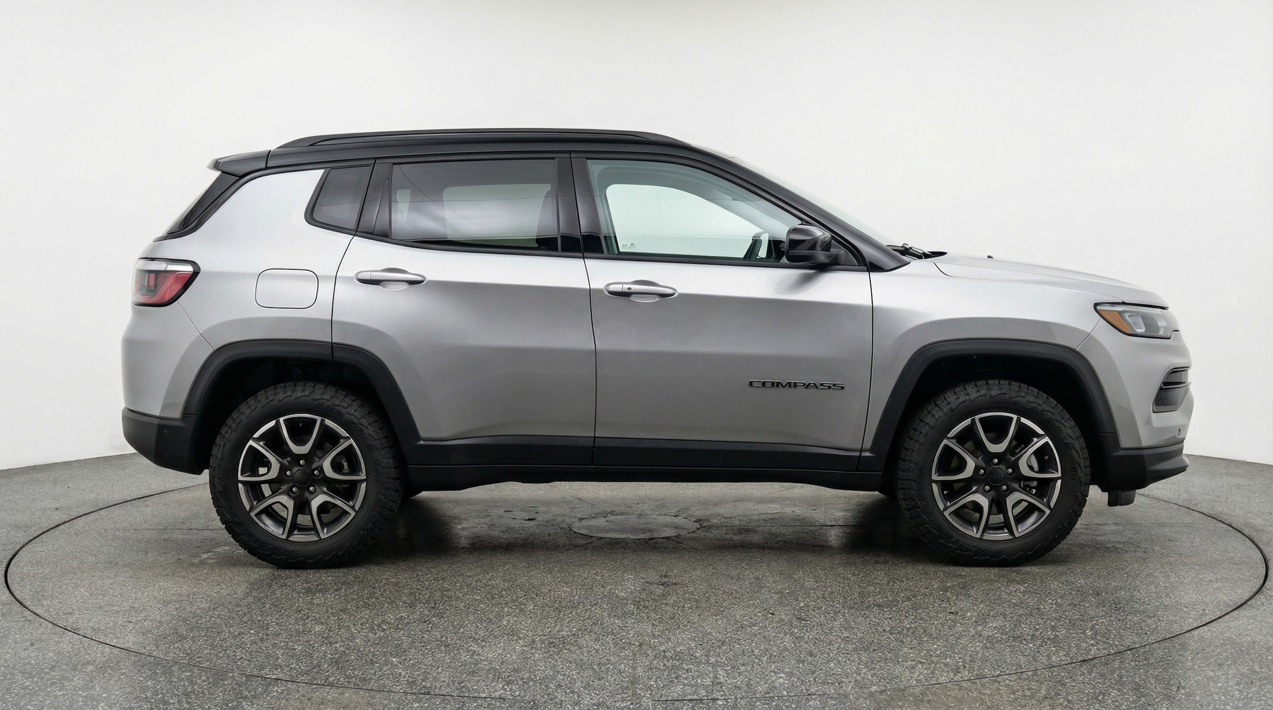 Thumbnail: 2025 Jeep Compass - 8