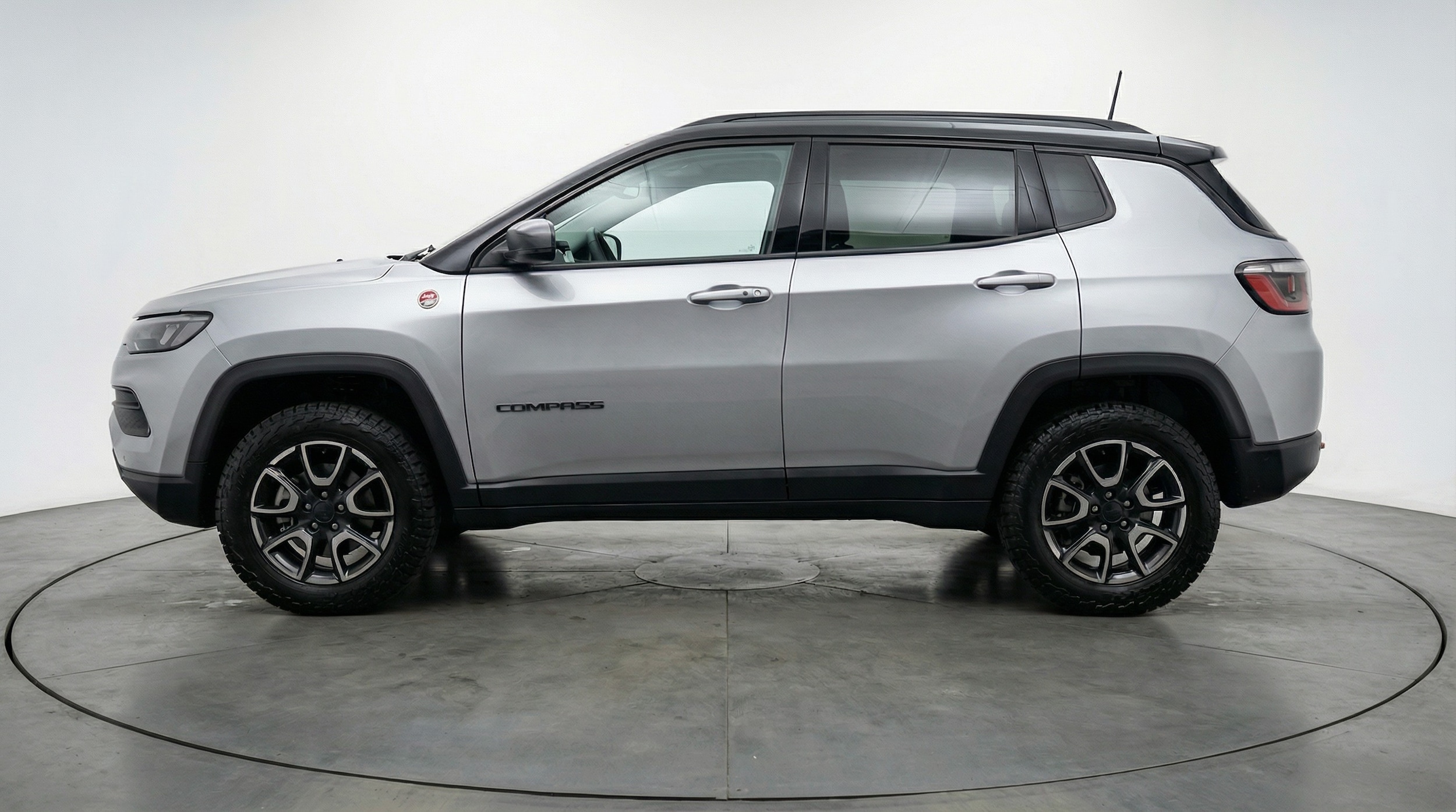 Thumbnail: 2025 Jeep Compass - 4