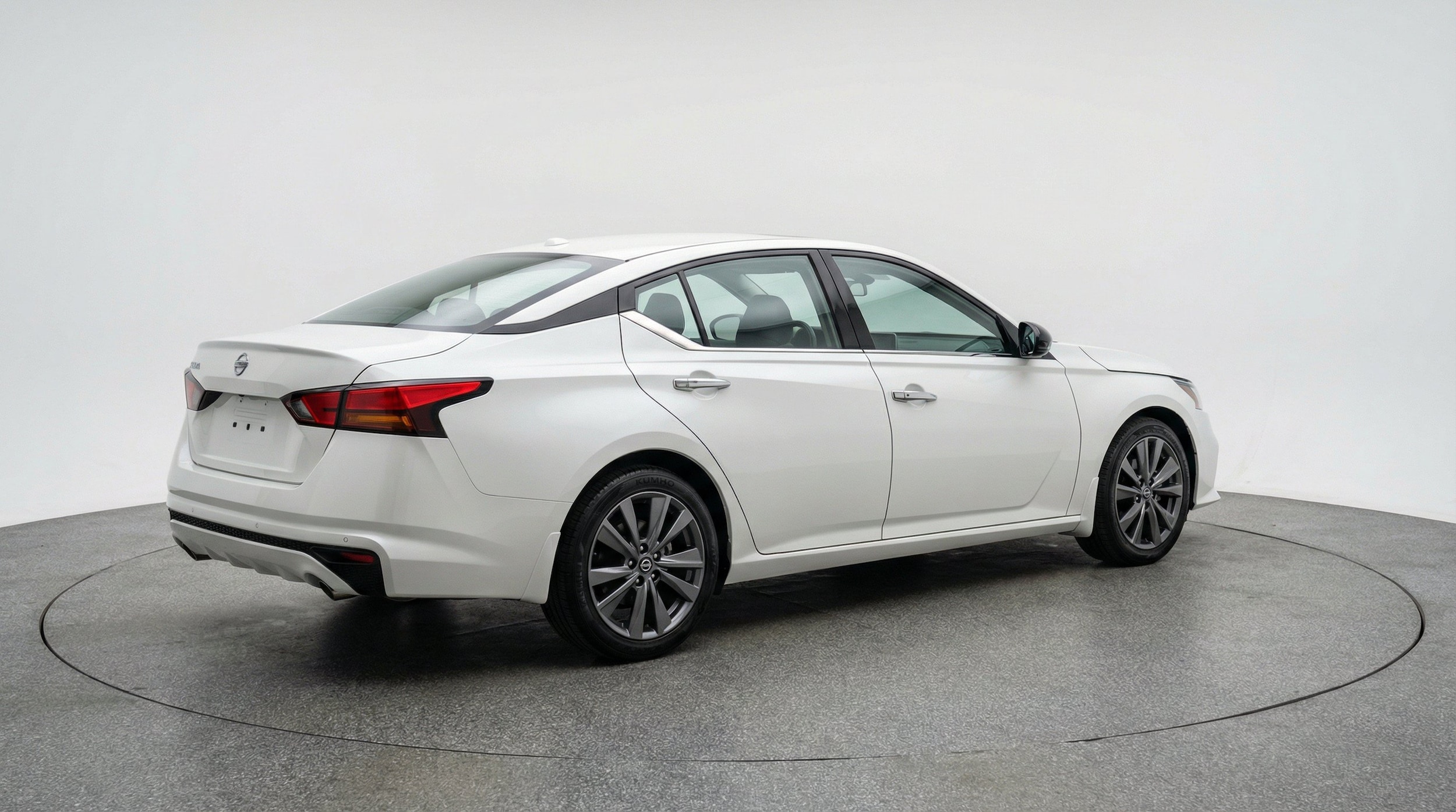 Thumbnail: 2025 Nissan Altima - 9