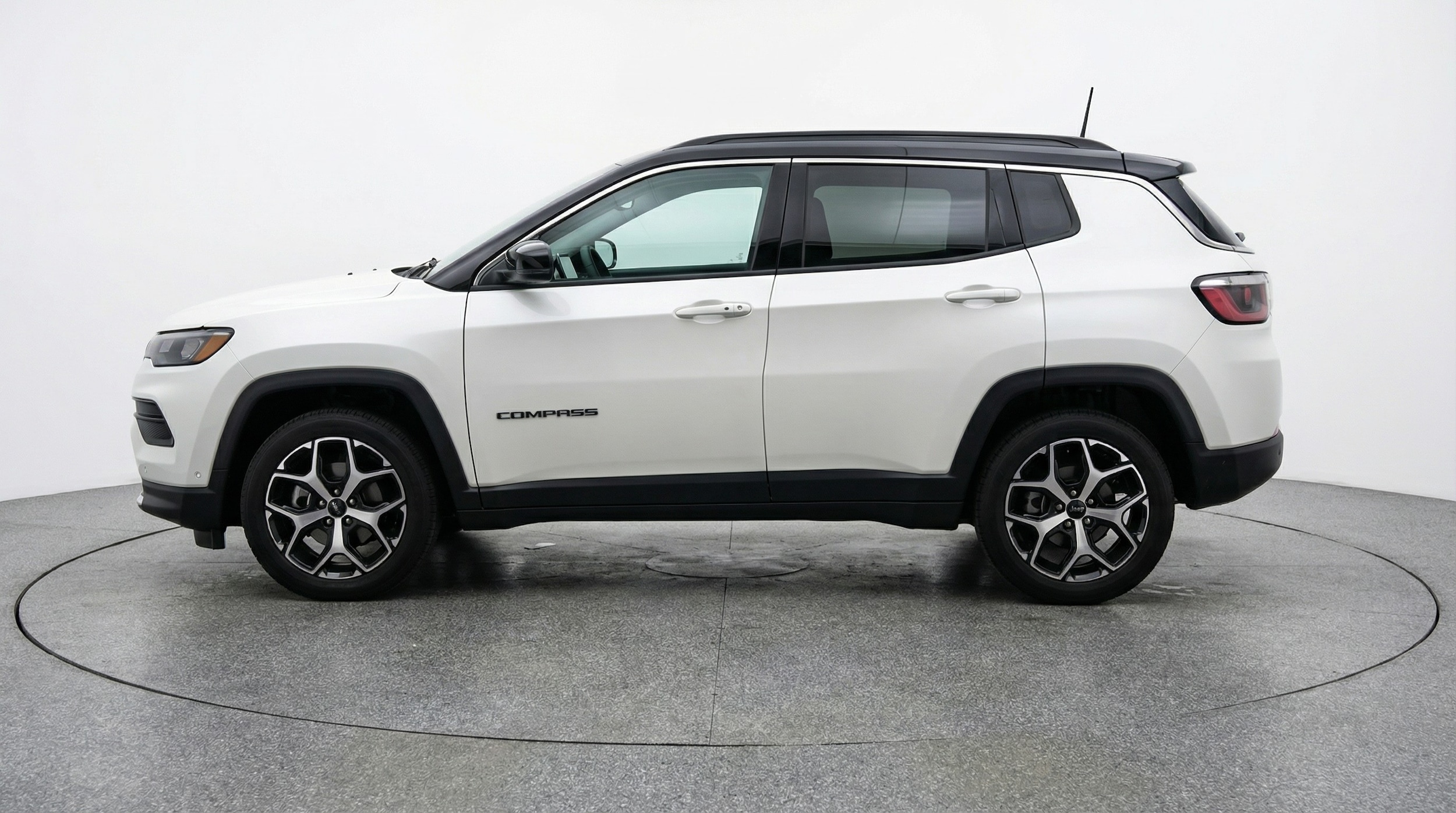 Thumbnail: 2025 Jeep Compass - 4
