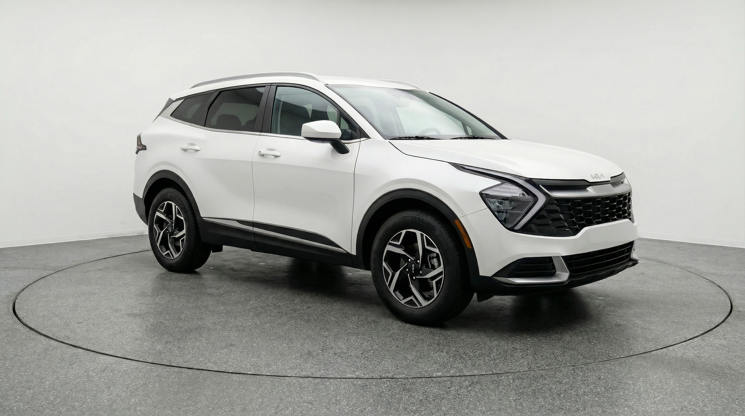 Thumbnail: 2025 Kia Sportage - 1