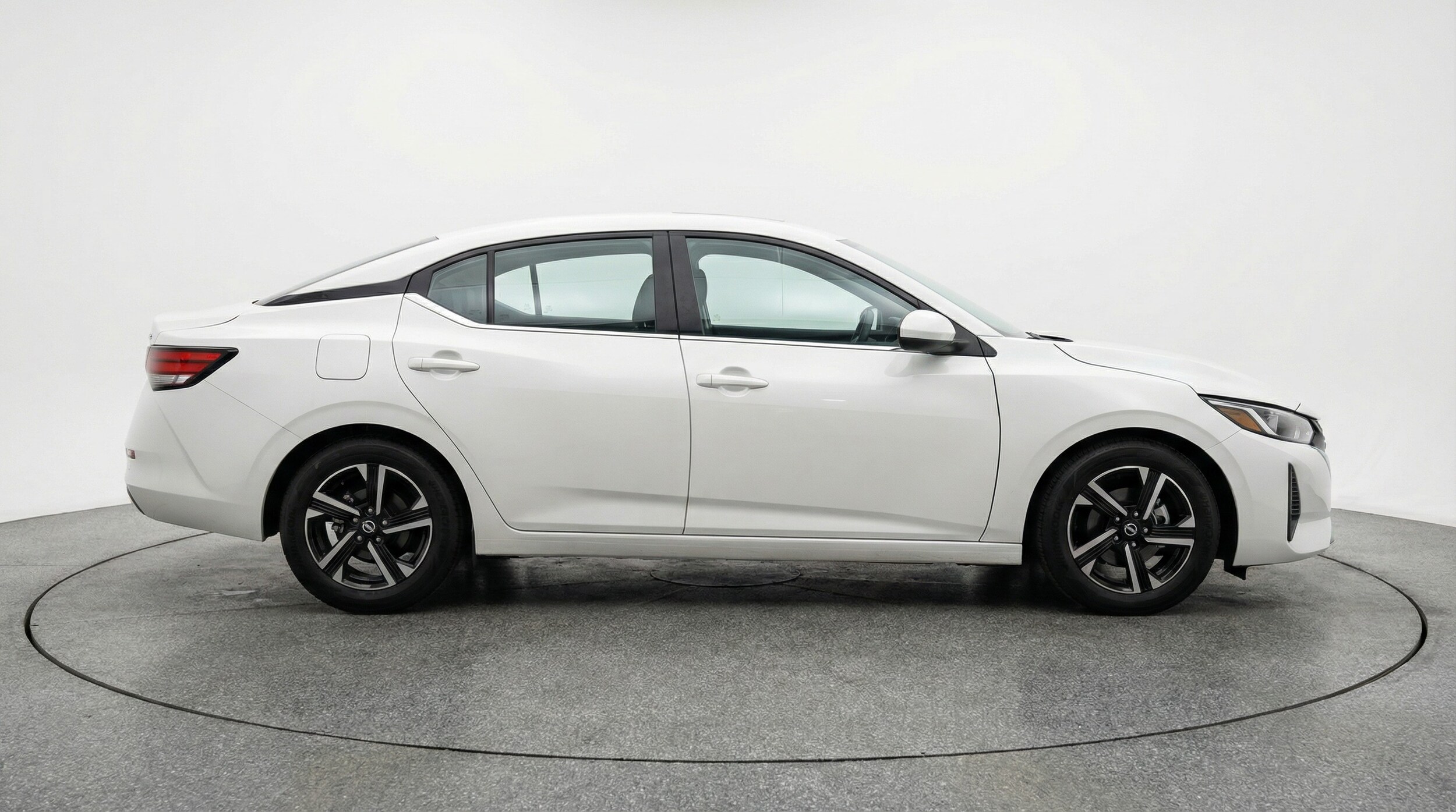 Thumbnail: 2025 Nissan Sentra - 8