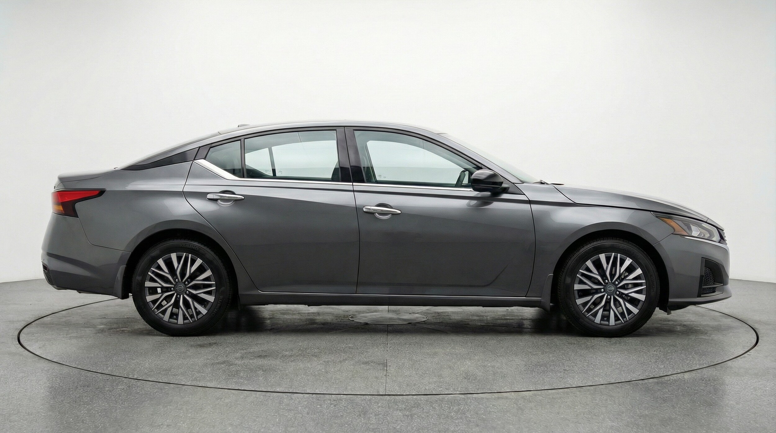 Thumbnail: 2025 Nissan Altima - 8