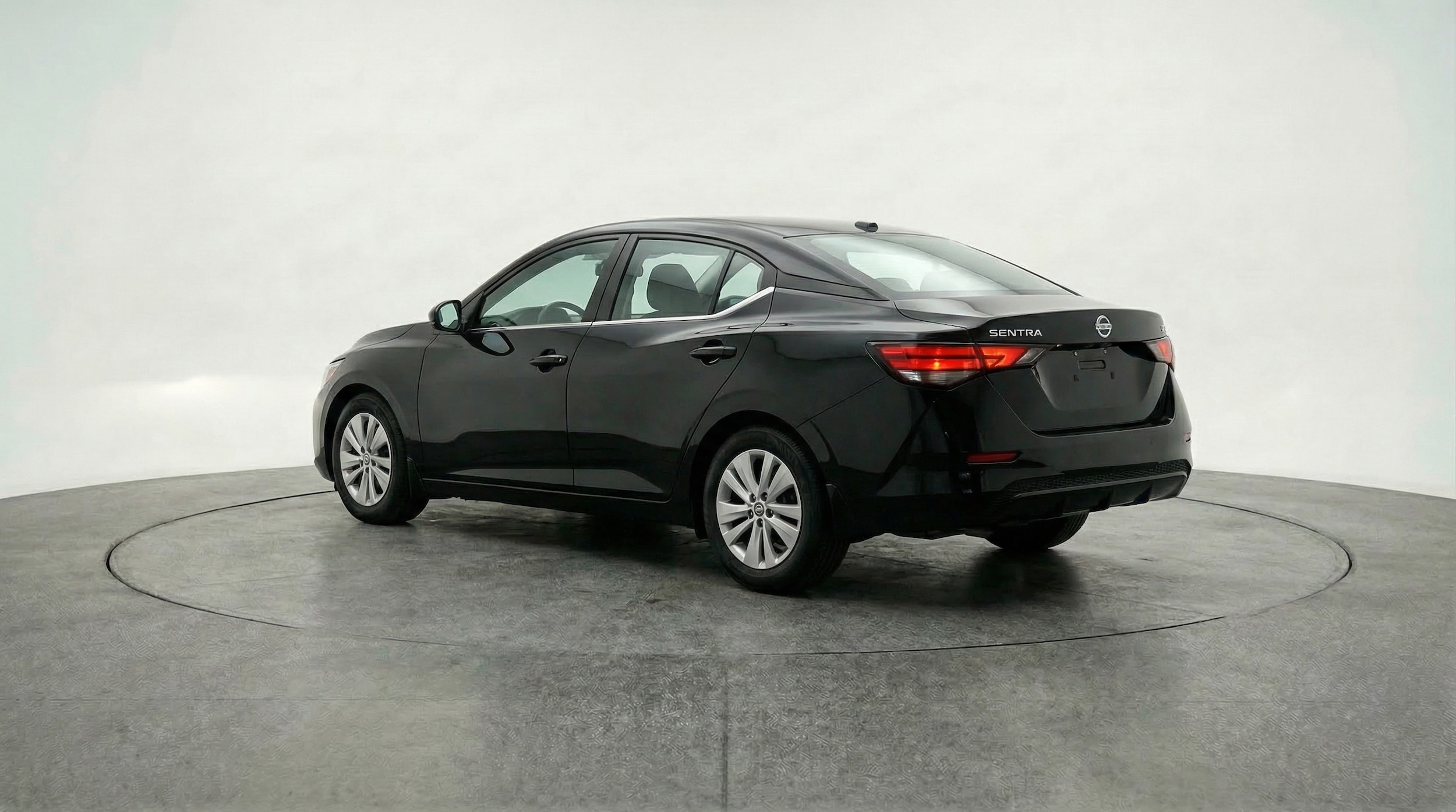 Thumbnail: 2025 Nissan Sentra - 5