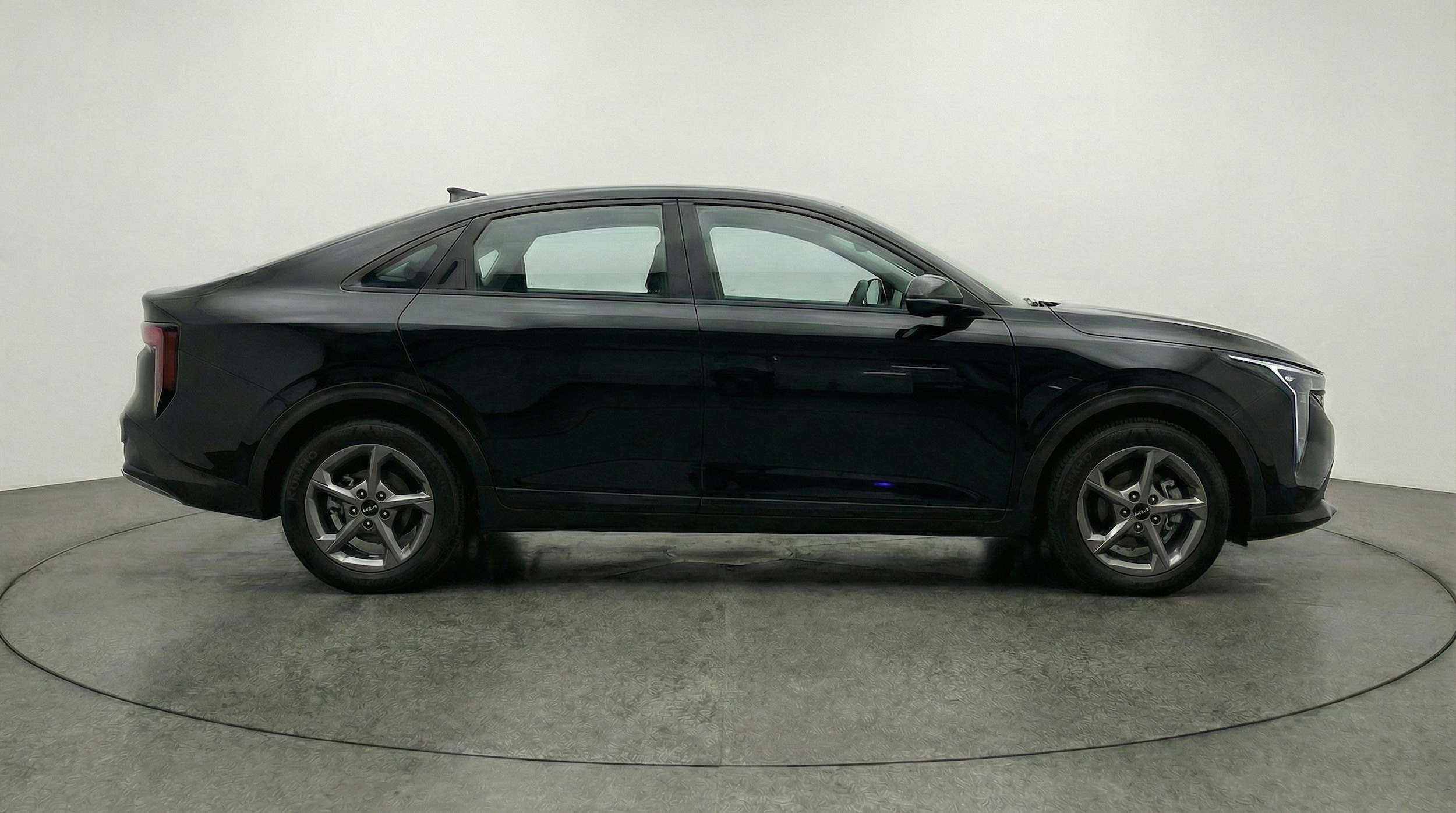 Thumbnail: 2025 Kia K4 - 8