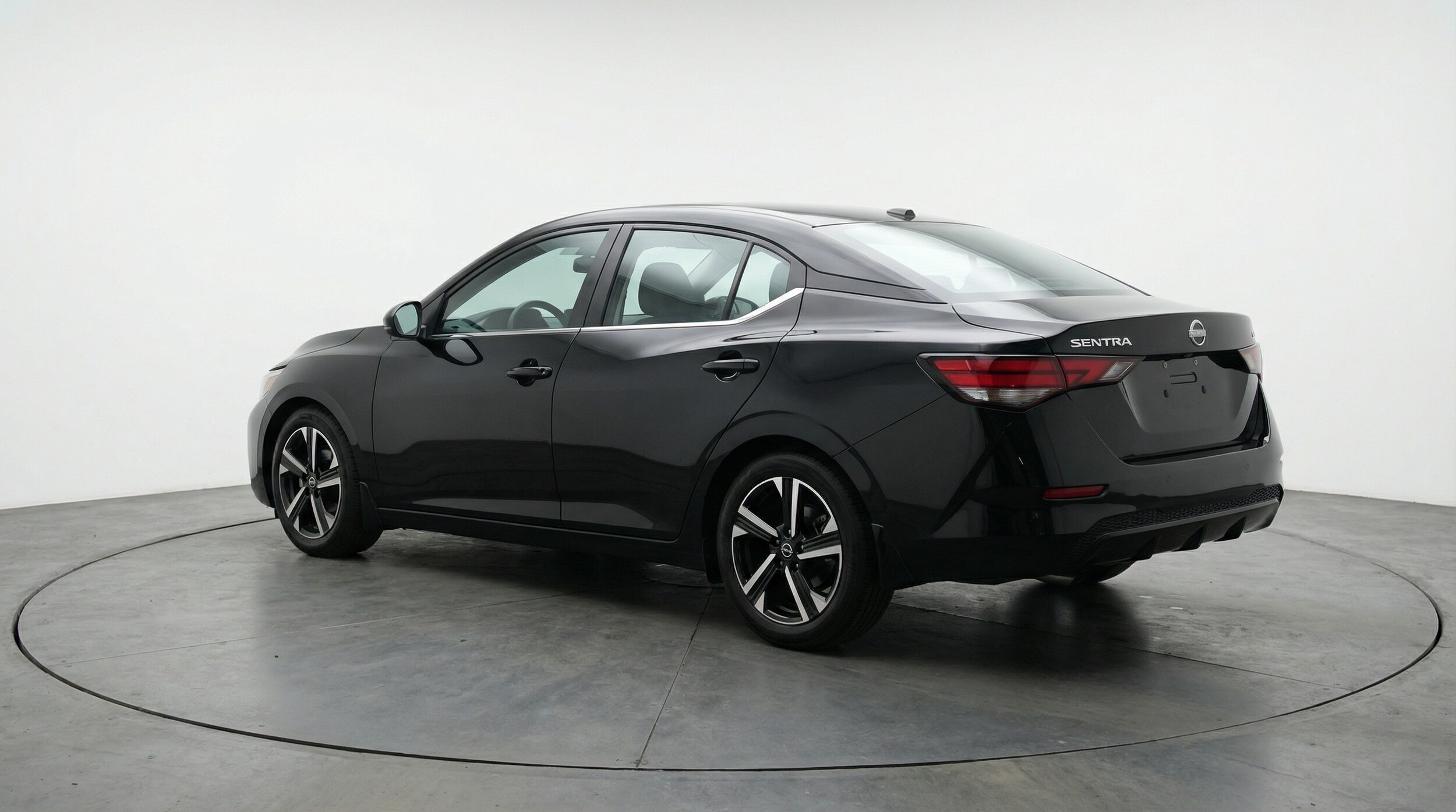 Thumbnail: 2025 Nissan Sentra - 5