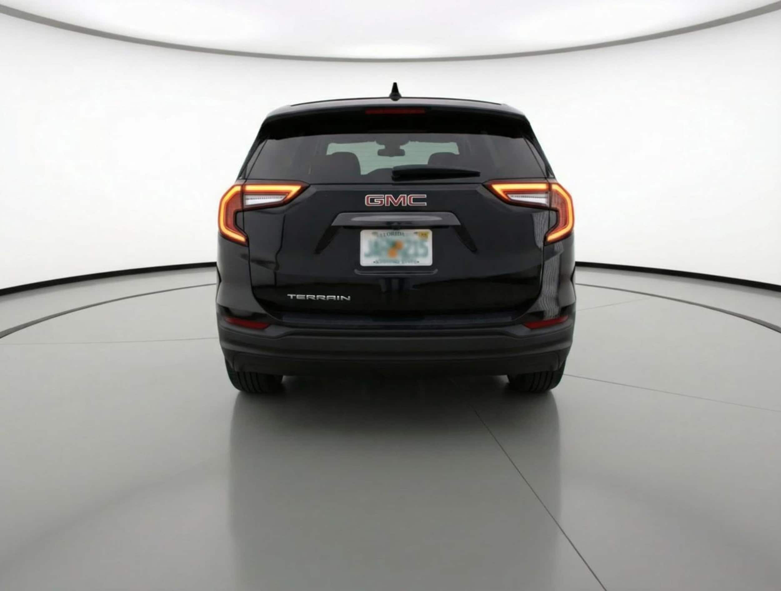 Thumbnail: 2024 GMC Terrain - 6
