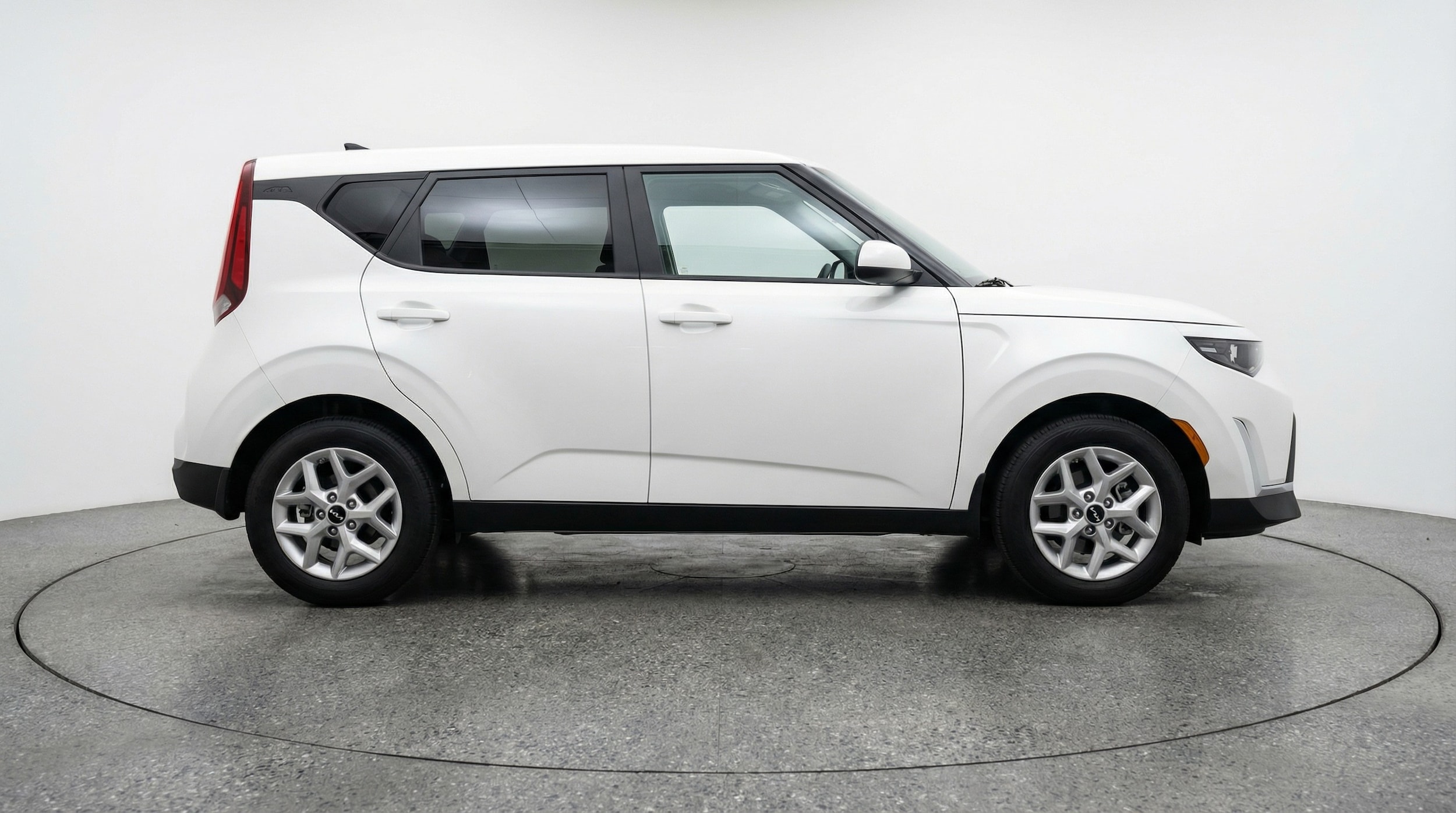 Thumbnail: 2025 Kia Soul - 8