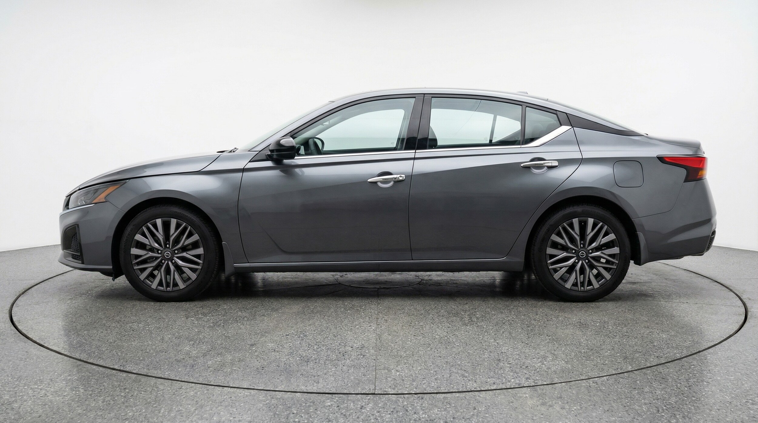 Thumbnail: 2025 Nissan Altima - 4