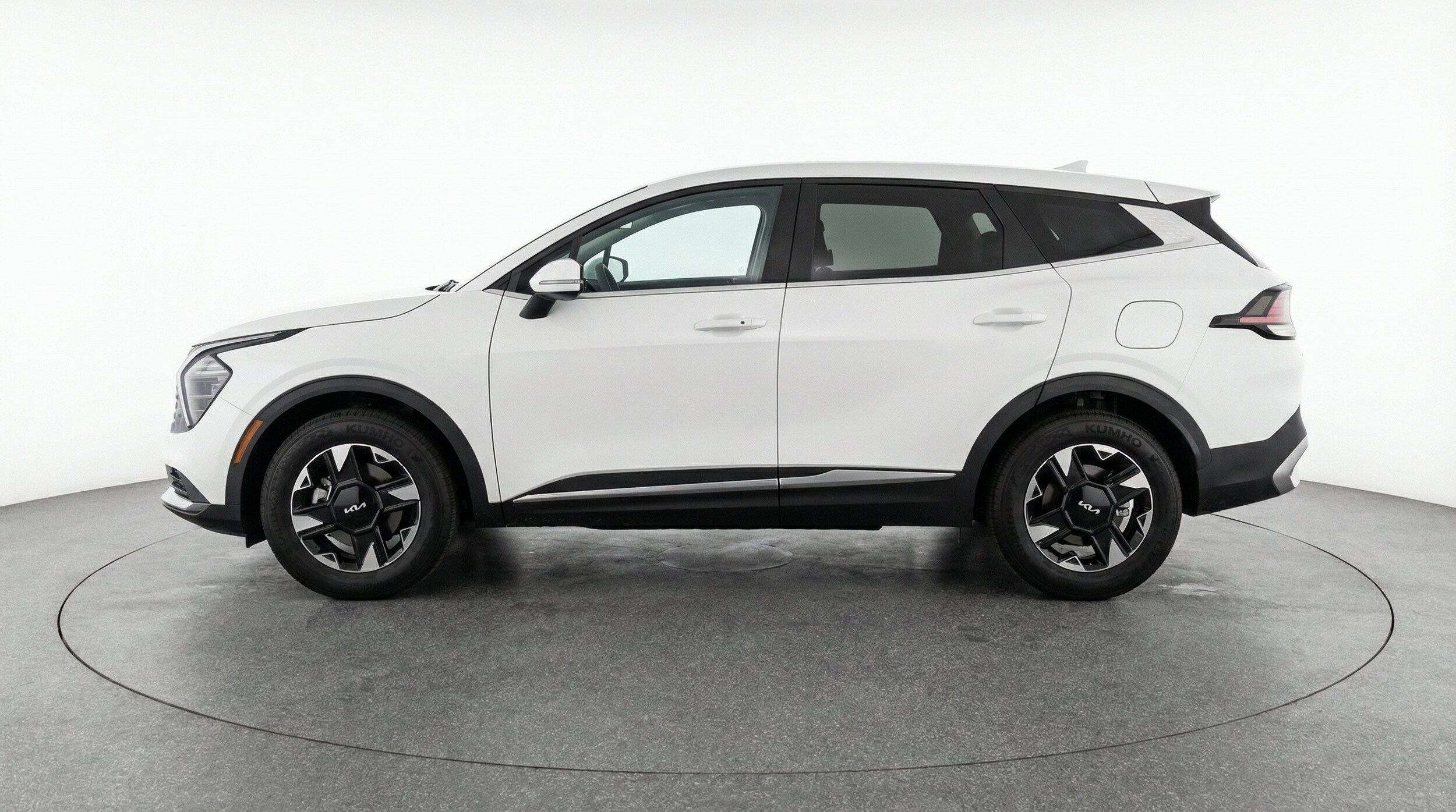 Thumbnail: 2026 Kia Sportage - 5
