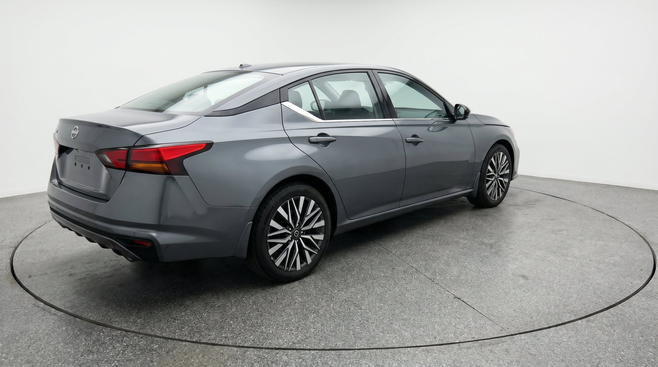 Thumbnail: 2025 Nissan Altima - 9
