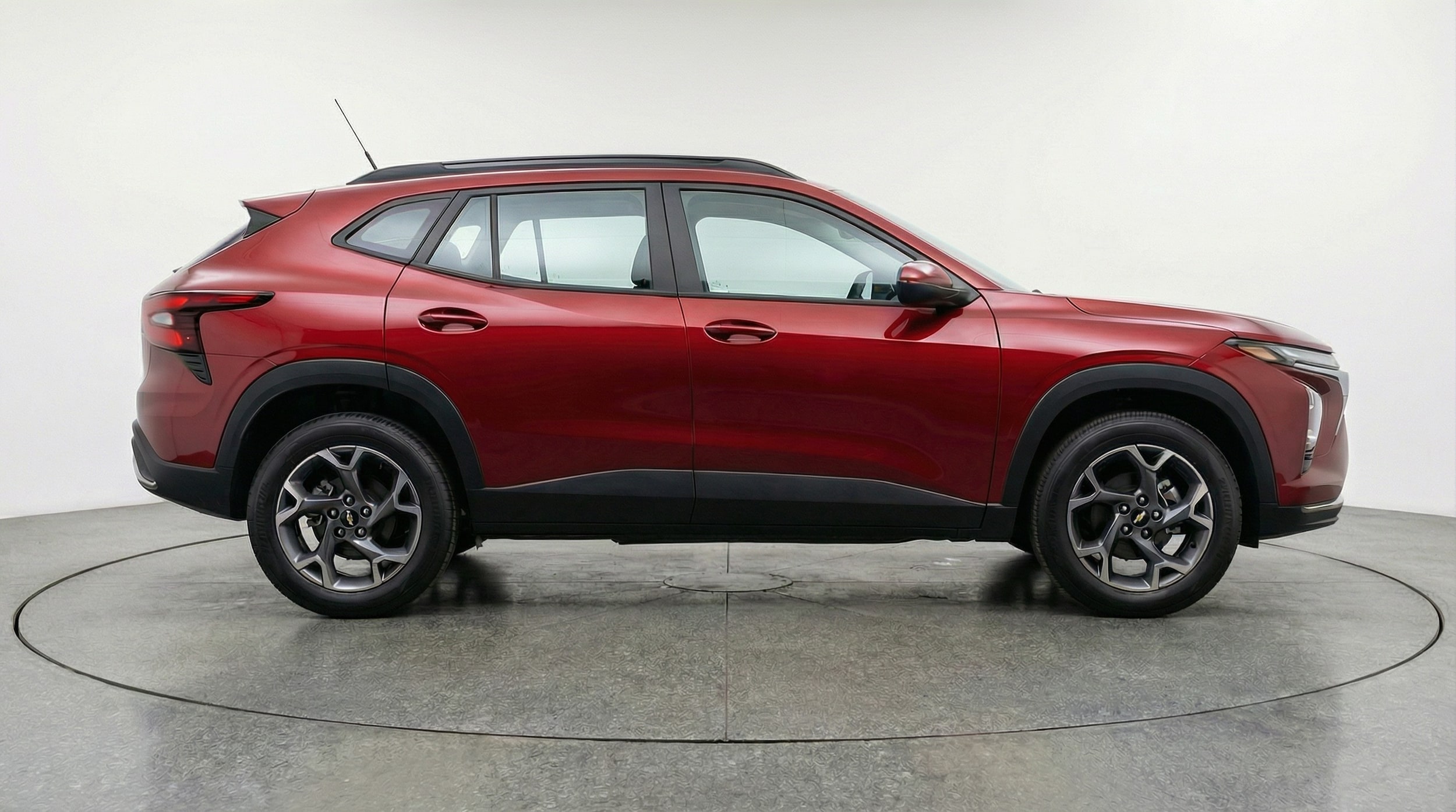 Thumbnail: 2025 Chevrolet Trax - 8