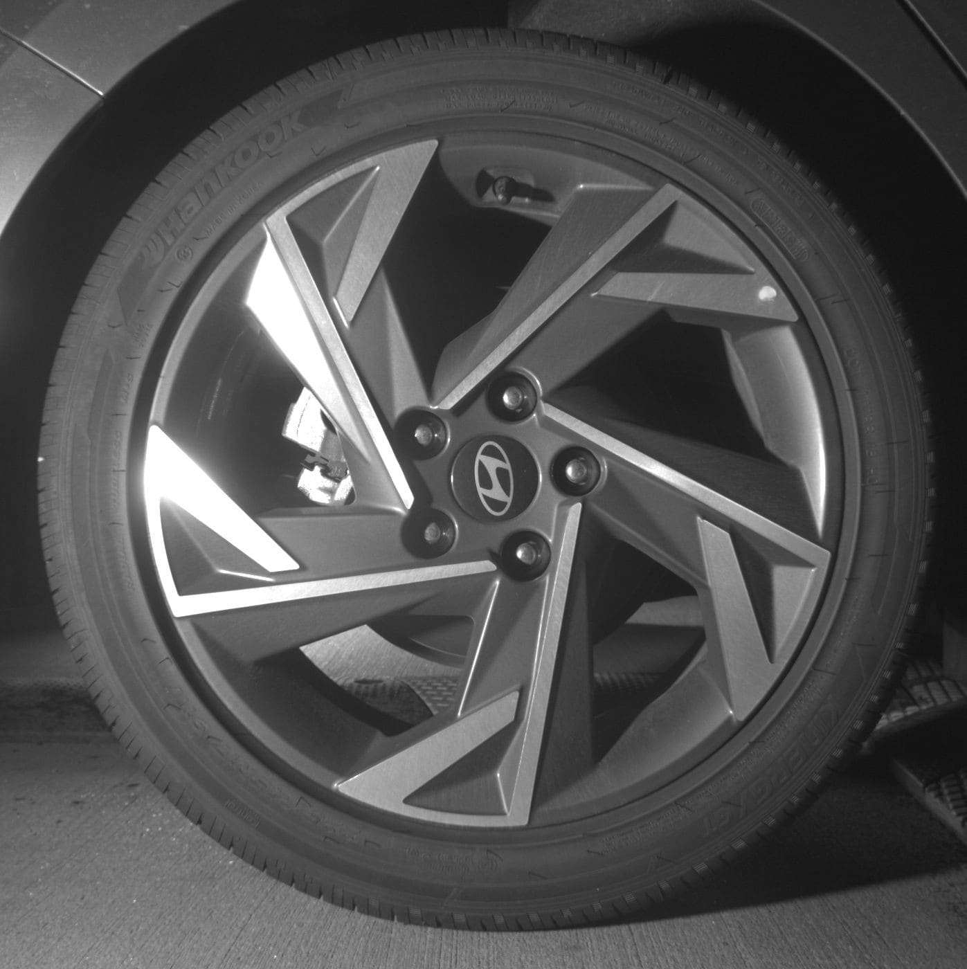 Thumbnail: 2025 Hyundai Elantra - 12