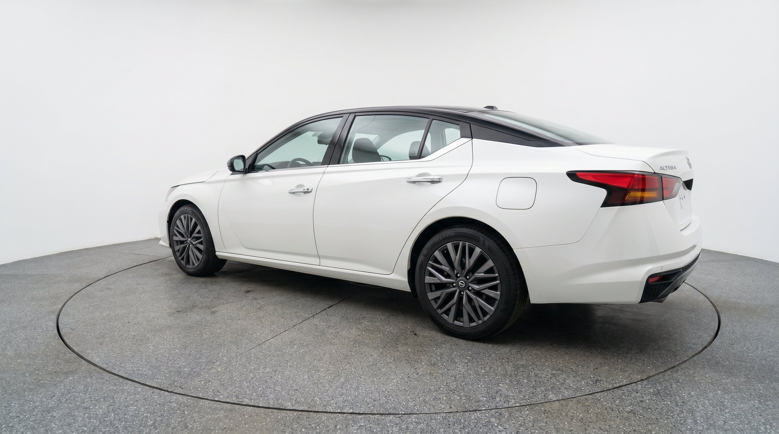 Thumbnail: 2025 Nissan Altima - 6