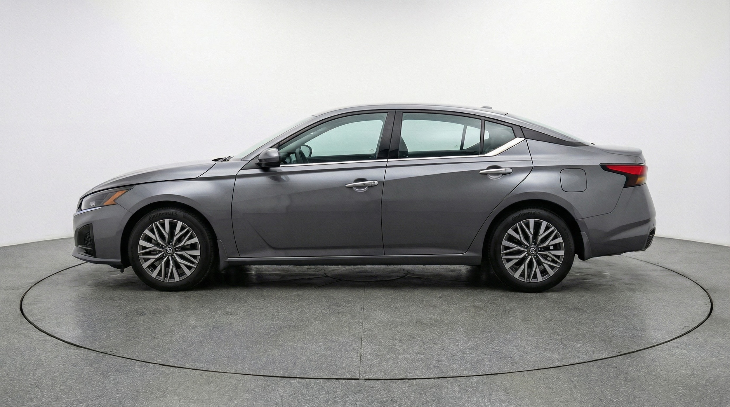 Thumbnail: 2025 Nissan Altima - 4