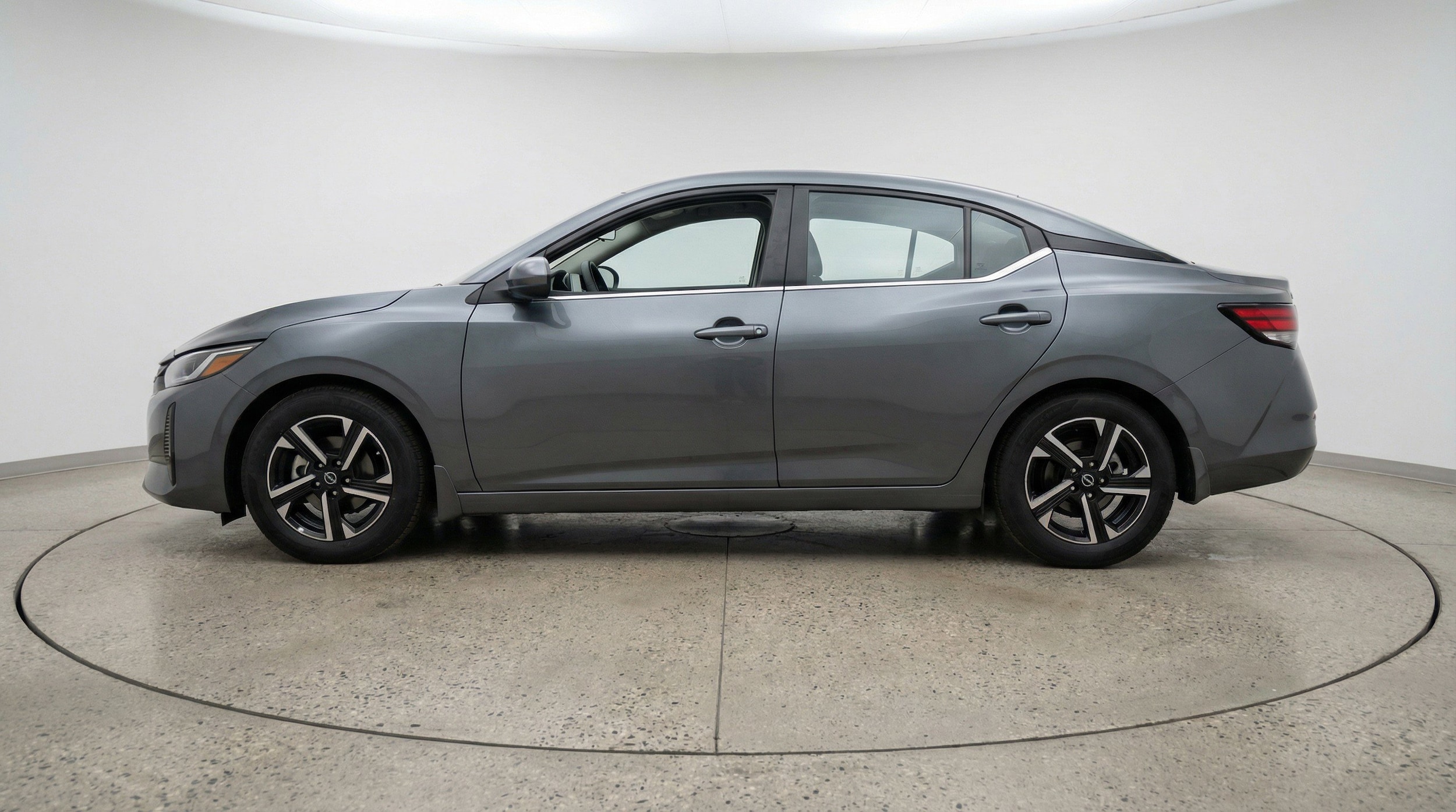 Thumbnail: 2025 Nissan Sentra - 5
