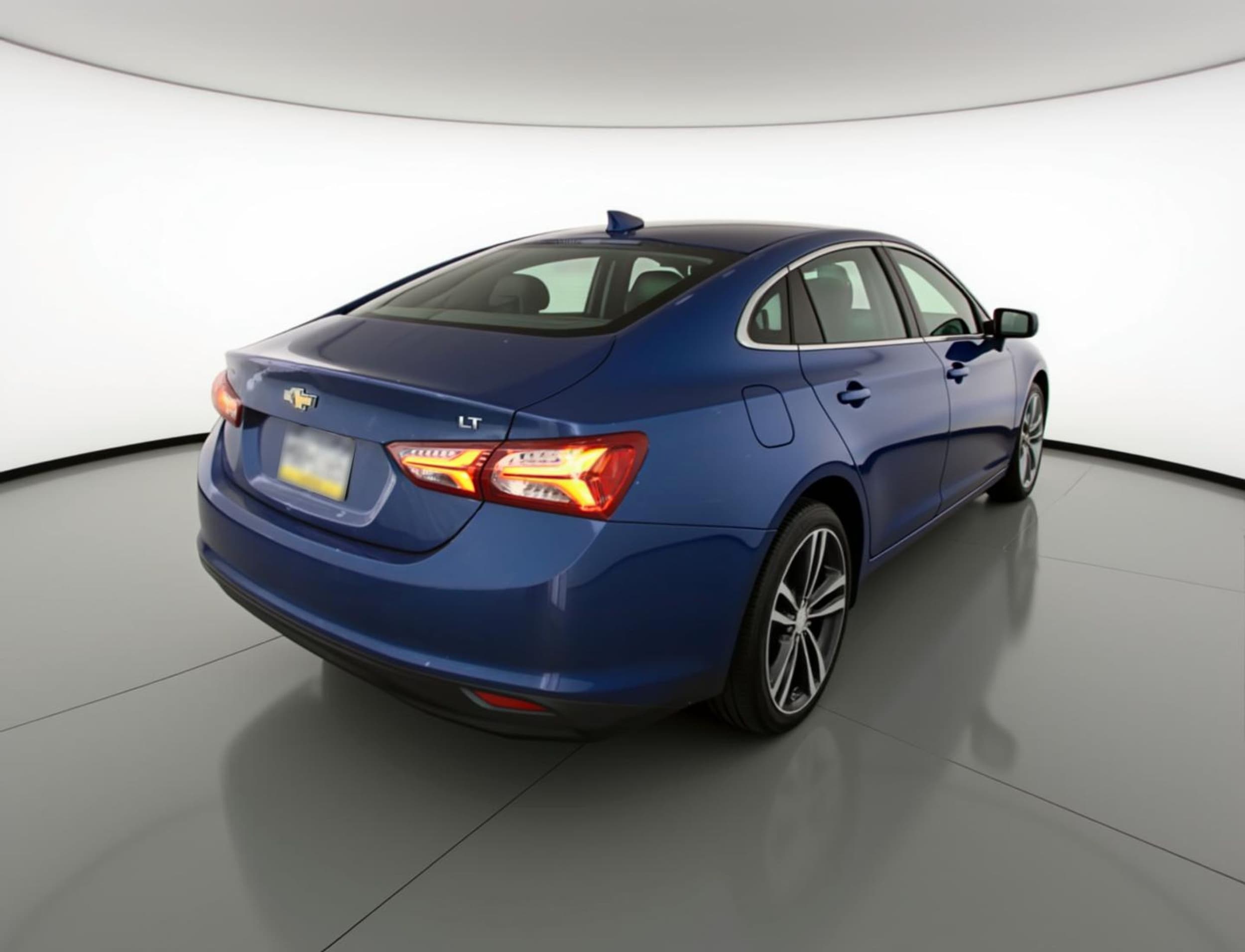 Thumbnail: 2024 Chevrolet Malibu - 7