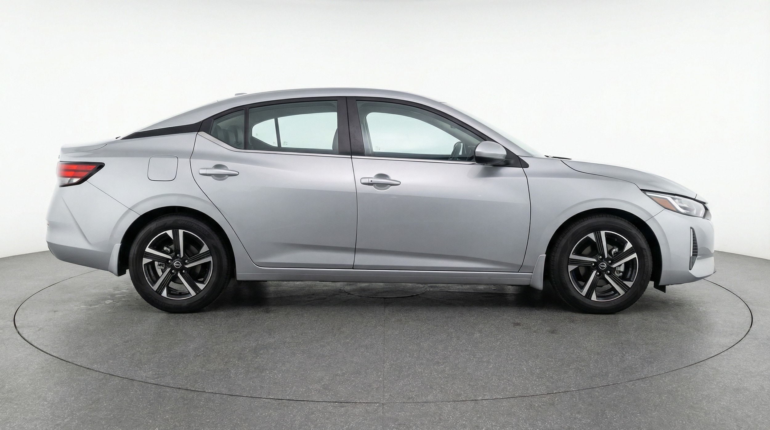 Thumbnail: 2025 Nissan Sentra - 8