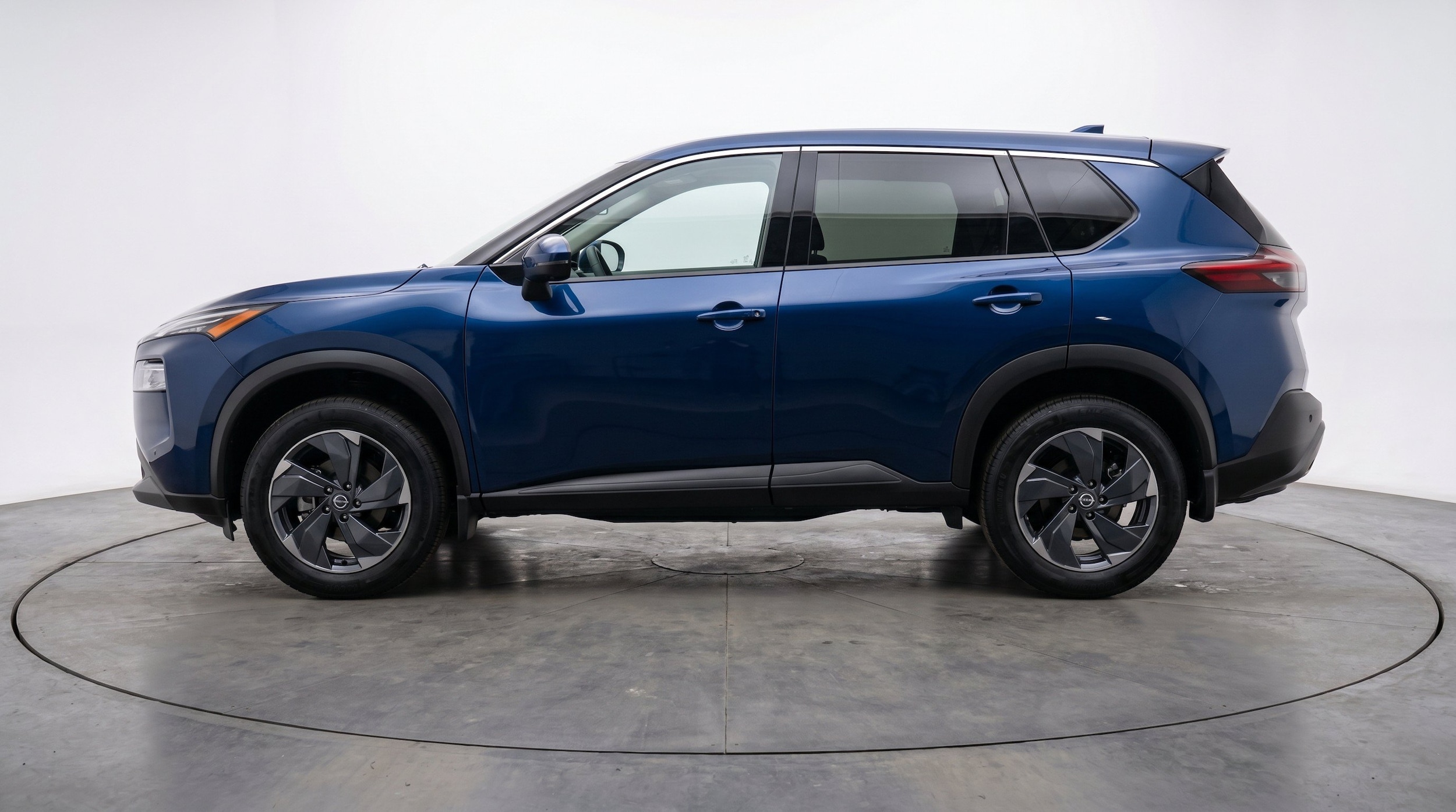 Thumbnail: 2025 Nissan Rogue - 5